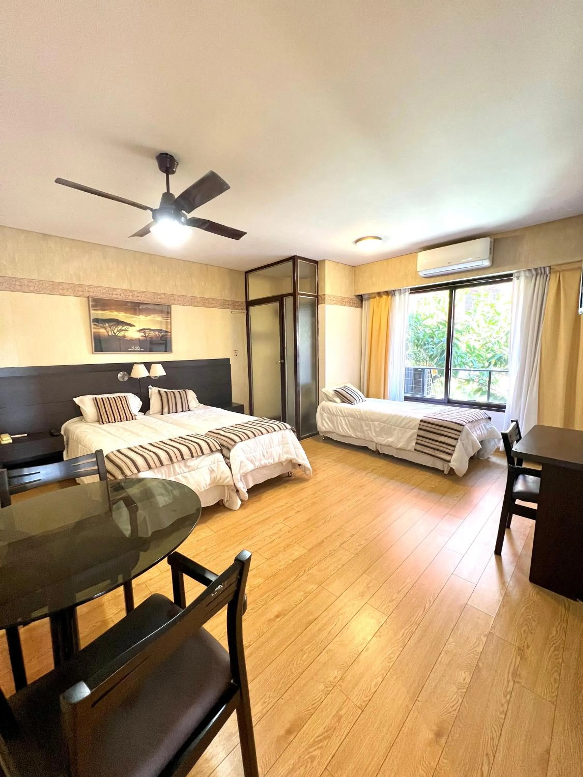 Standard Triple Studio in Golf Tower Suites & Apartments