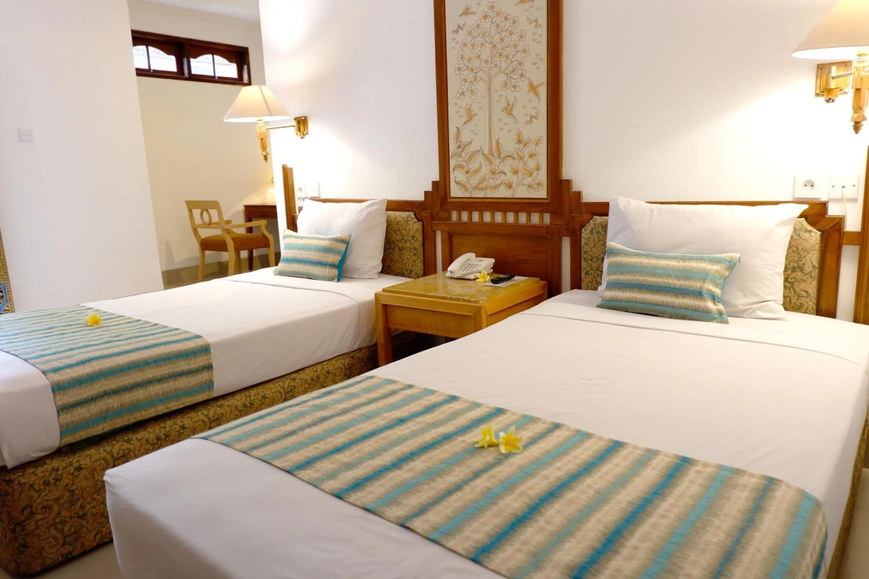 Deluxe Bungalow Garden View with Free Welcome Fruit Basket in Seminyak Paradiso Hotel