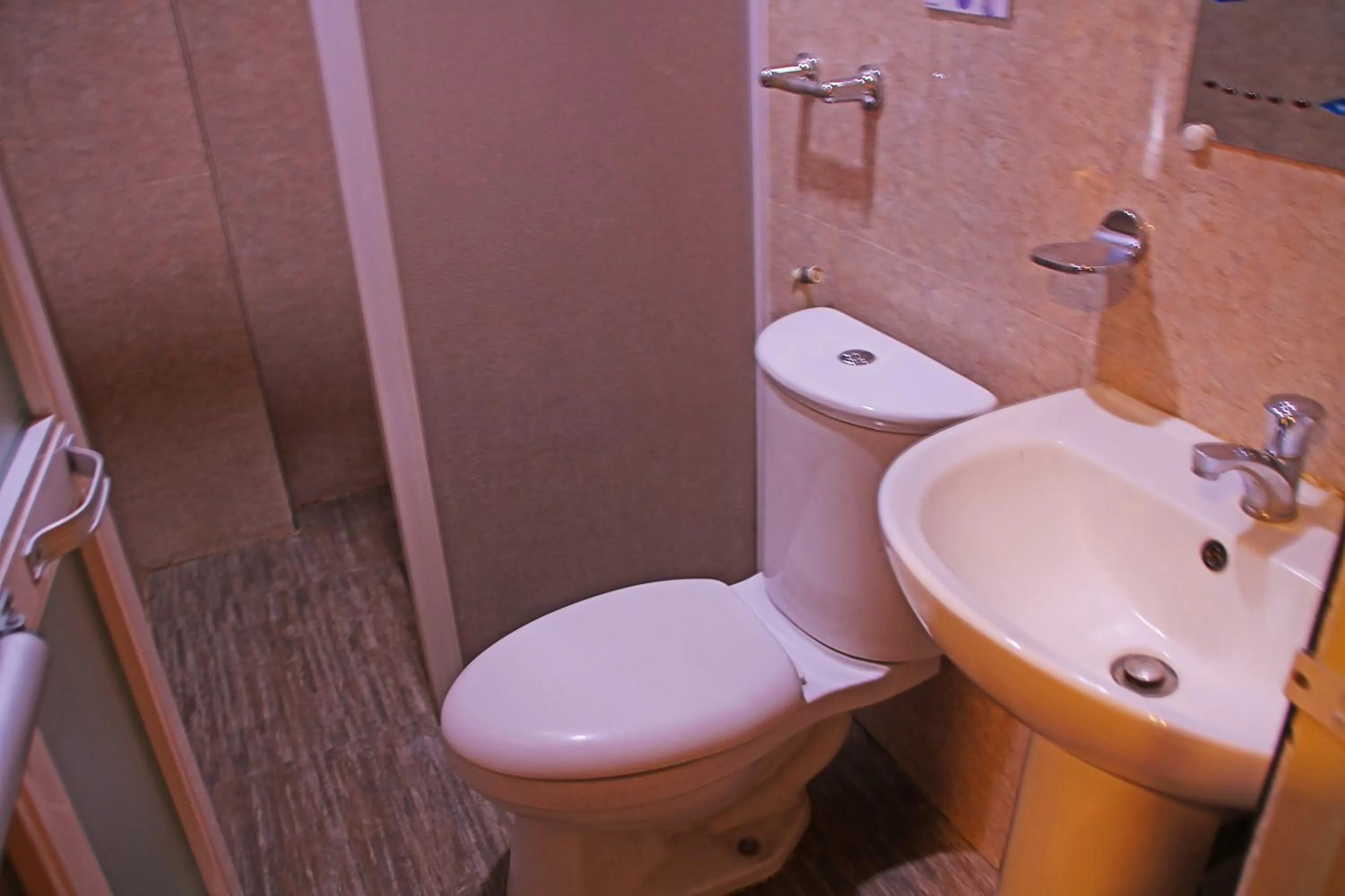 Family Room in Fj Manila Hotel