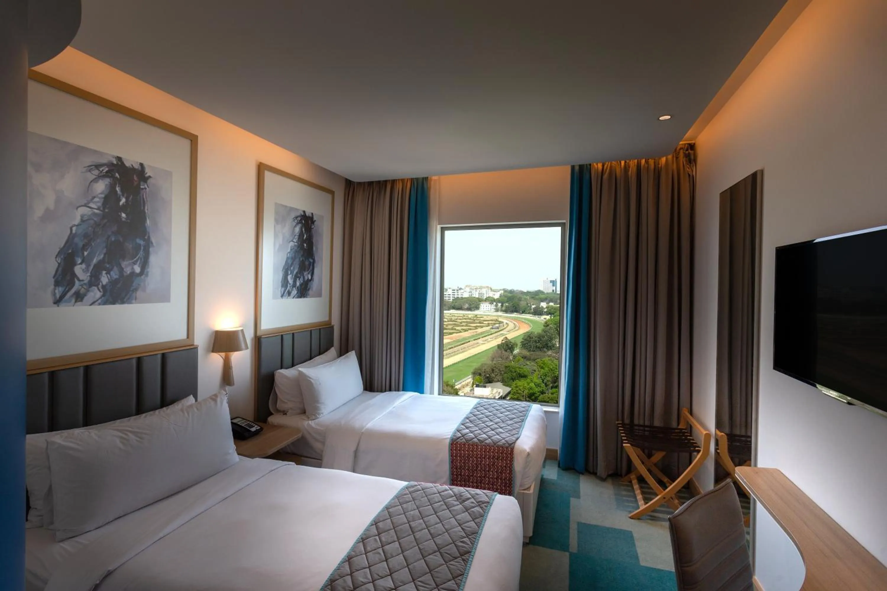 Standard Twin Room with View - single occupancy - Smoking in Holiday Inn Bengaluru Racecourse by IHG
