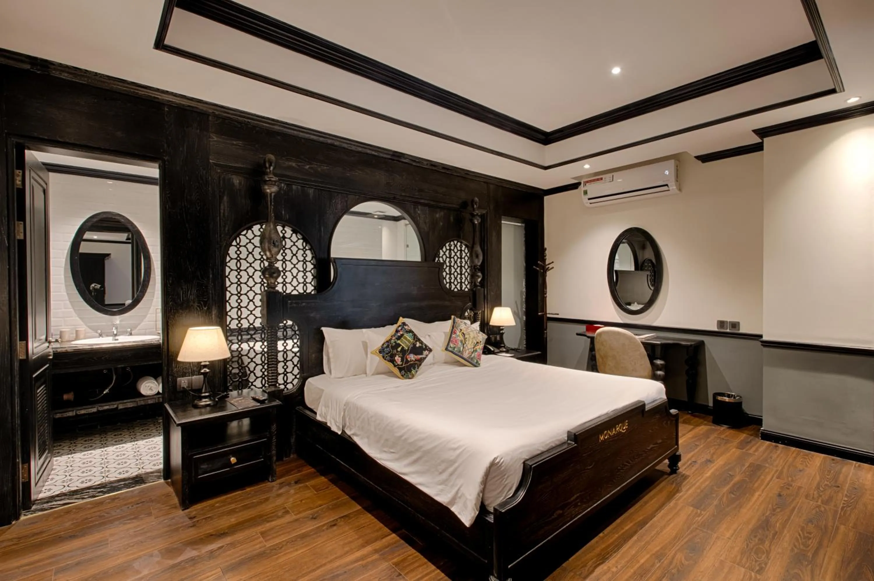 Suite Double with Living Room- Afternoon Tea included in Monarque Hotel Danang