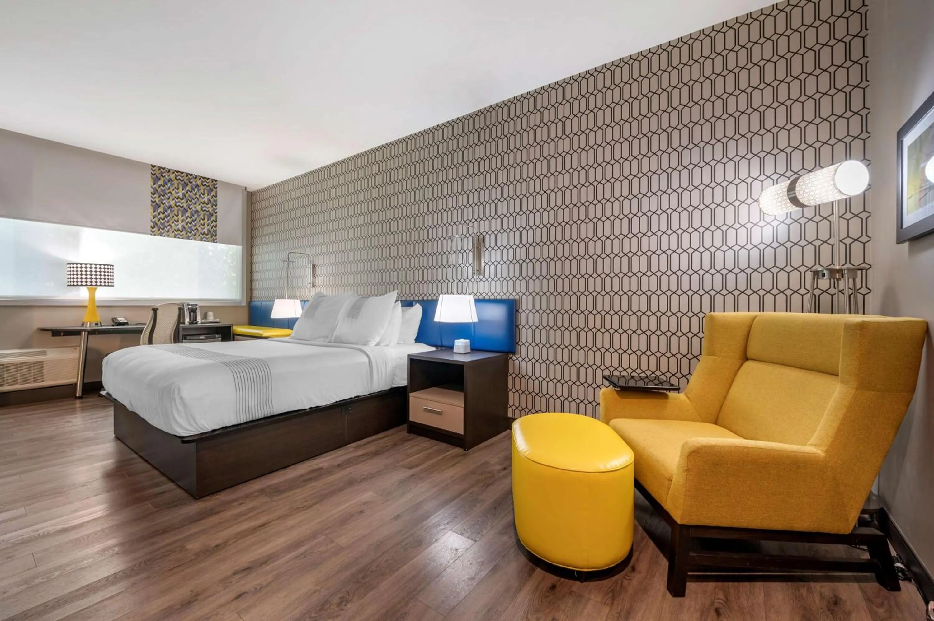 King Room in GLō Best Western Lexington