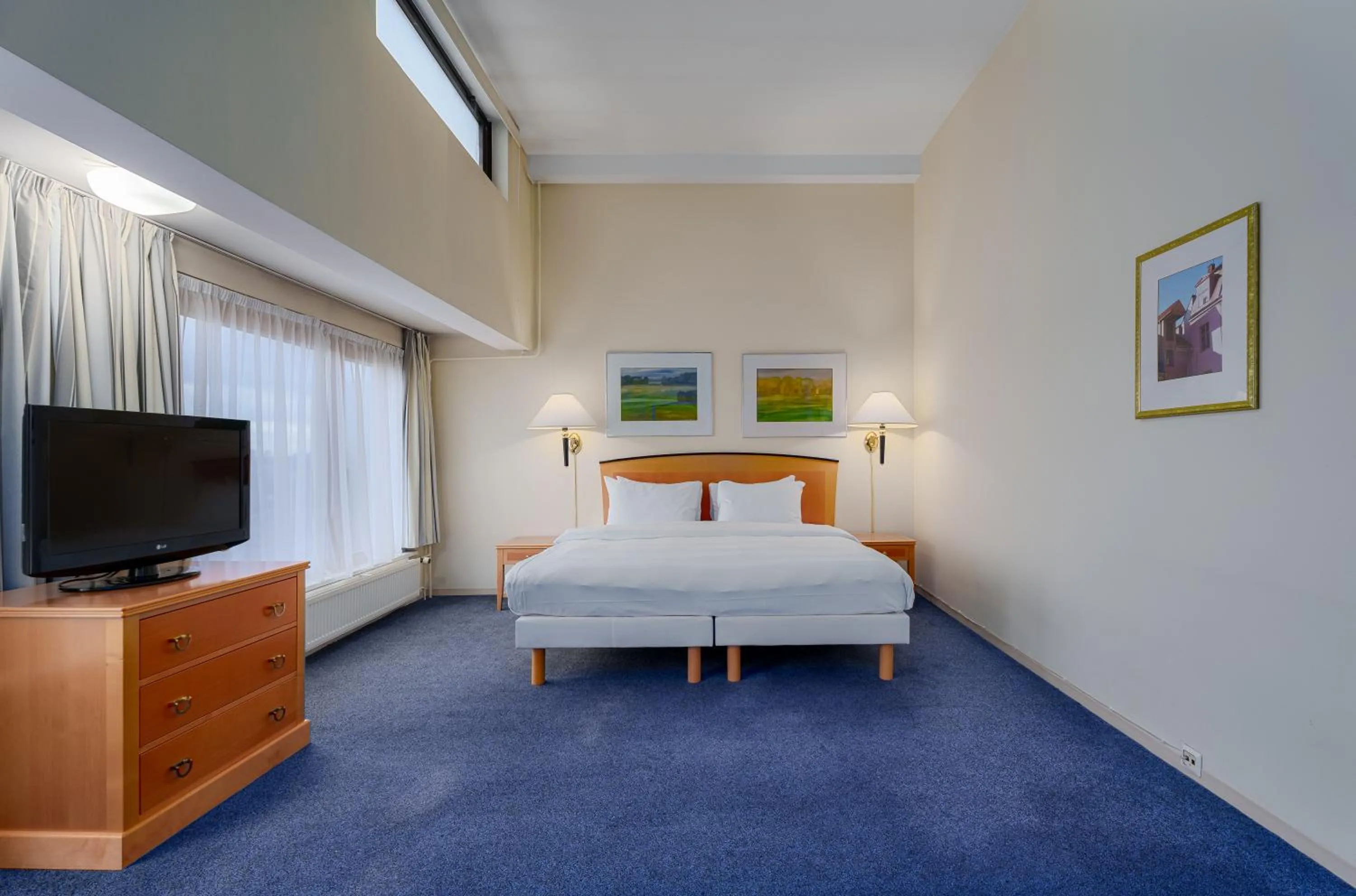 Family Suite with Spa Access in Radisson Blu Hotel & Spa, Daugava Riga