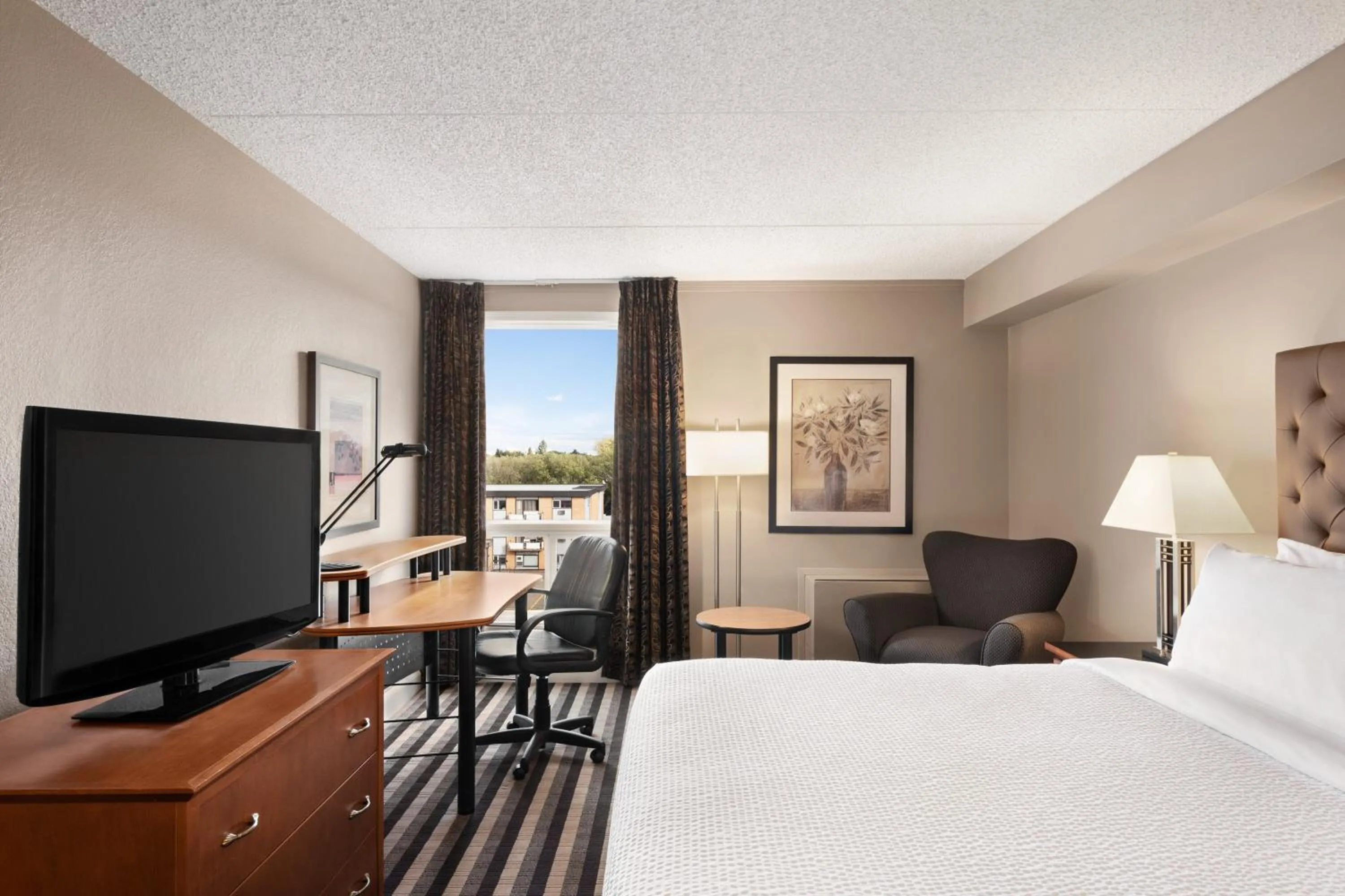 King Room - Non-Smoking (Not Pet Friendly)  in Royal Hotel Regina, Trademark Collection by Wyndham