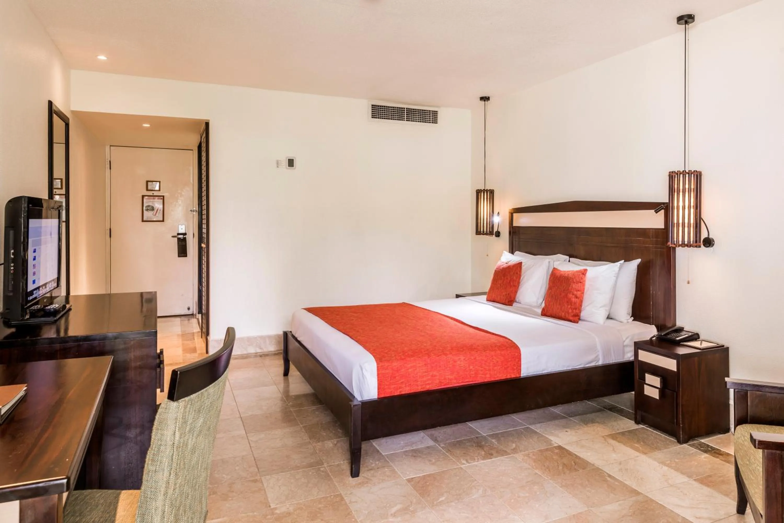 Deluxe King Room with Warwick Club Access in The Warwick Fiji