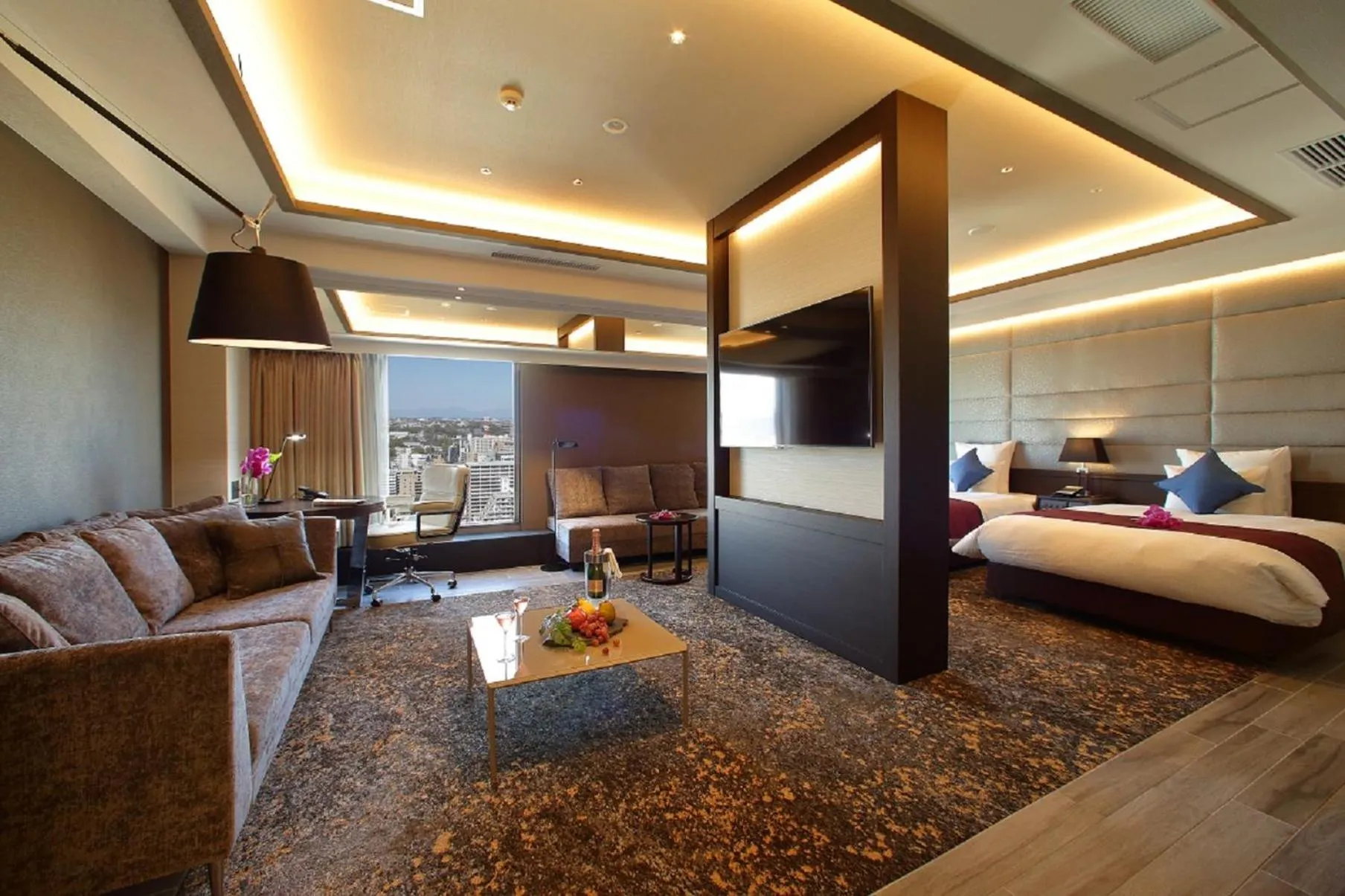 Junior Suite with Two Double Beds - single occupancy - Non-Smoking in ANA Crowne Plaza Kumamoto New Sky by IHG