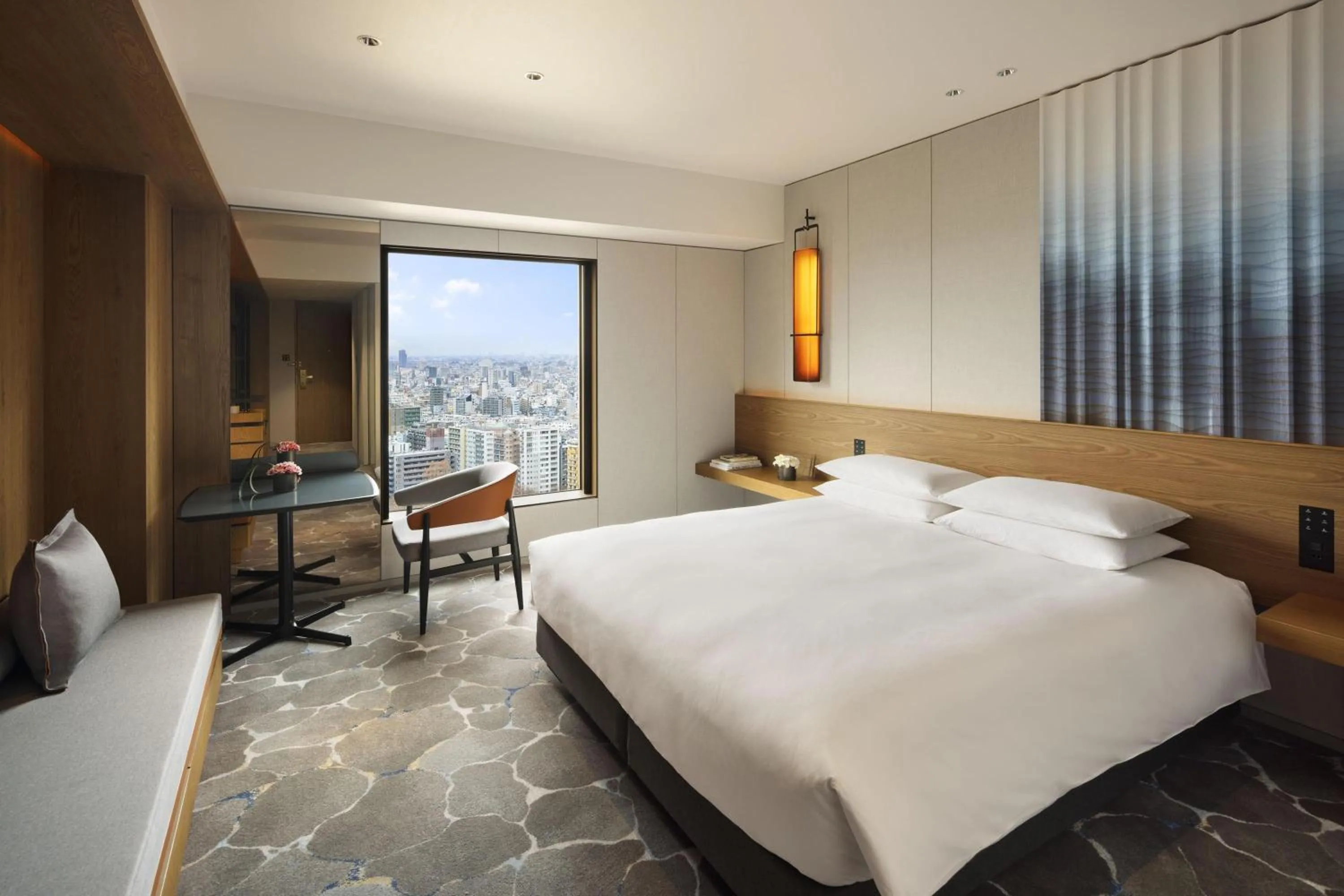 Deluxe King Room with Park View in Hyatt Regency Tokyo