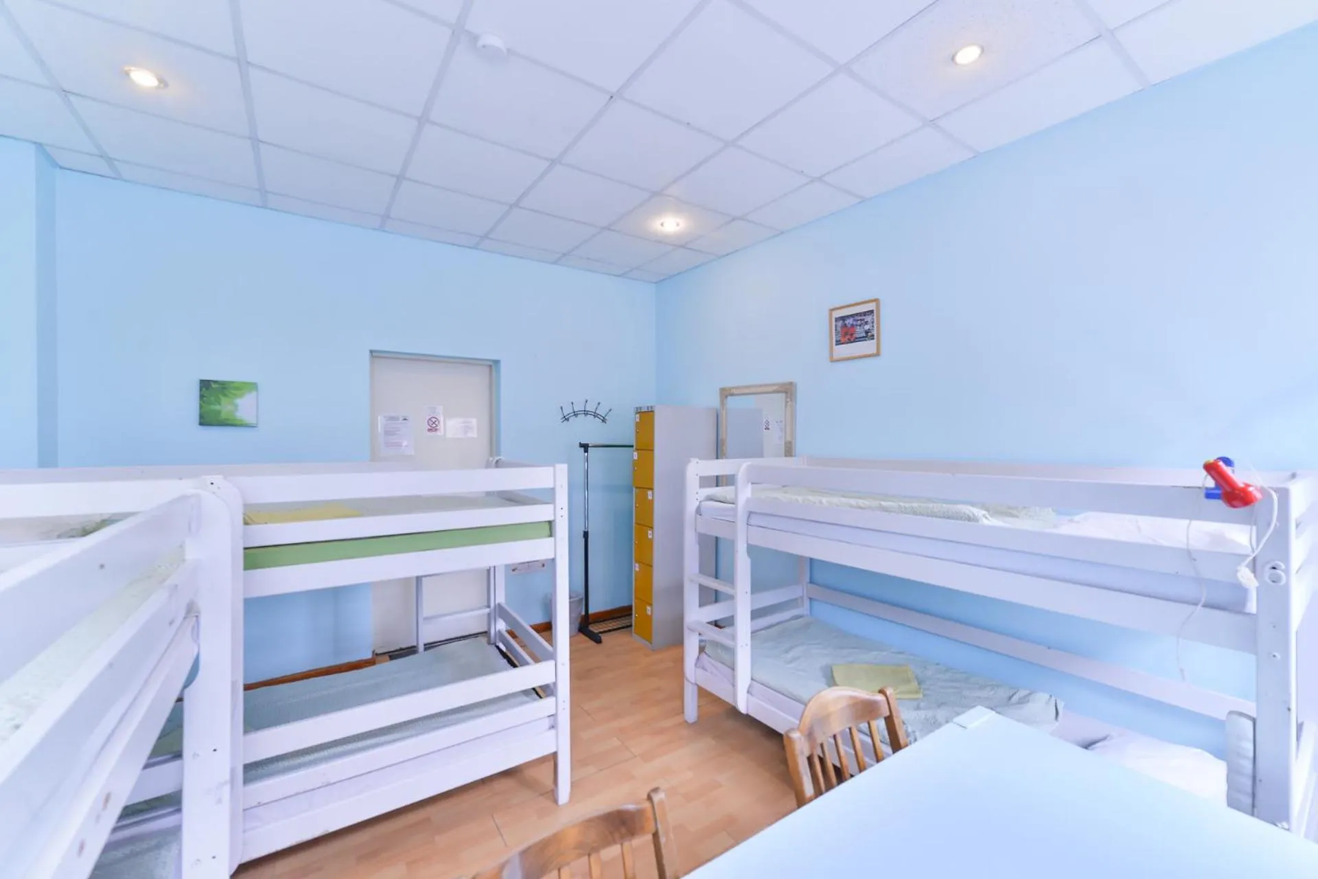 Single Bed in Male Dormitory Room in Central Hostel