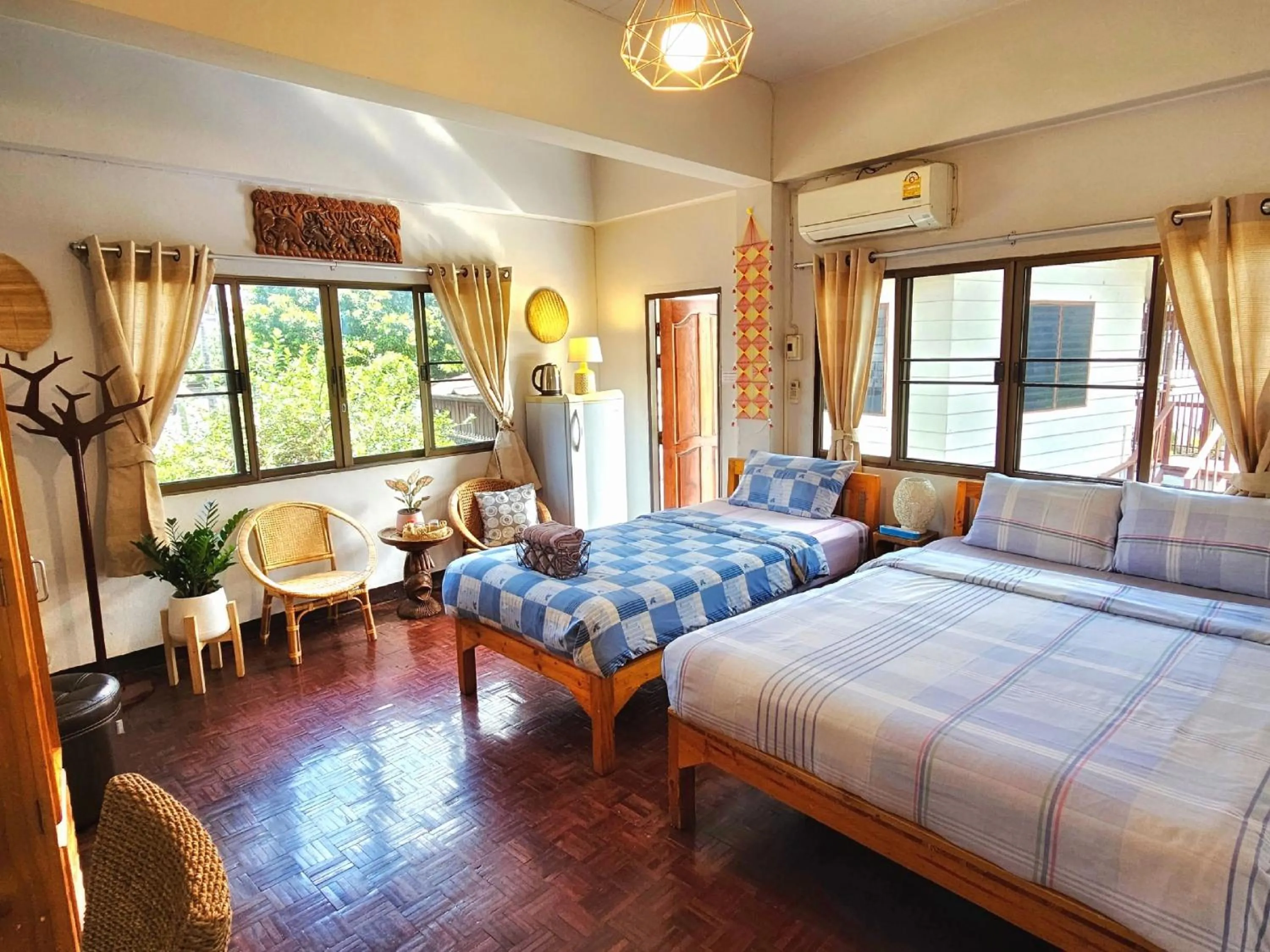 Standard Triple Room in Bed and Terrace Guesthouse Chiang Mai