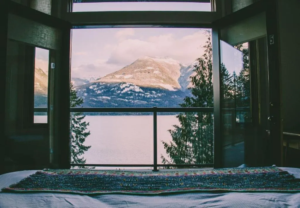 Deluxe Twin Room in The Sentinel