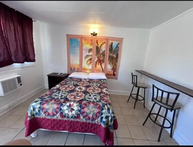 Family Room with Bath in Anchor Motel & RV Park