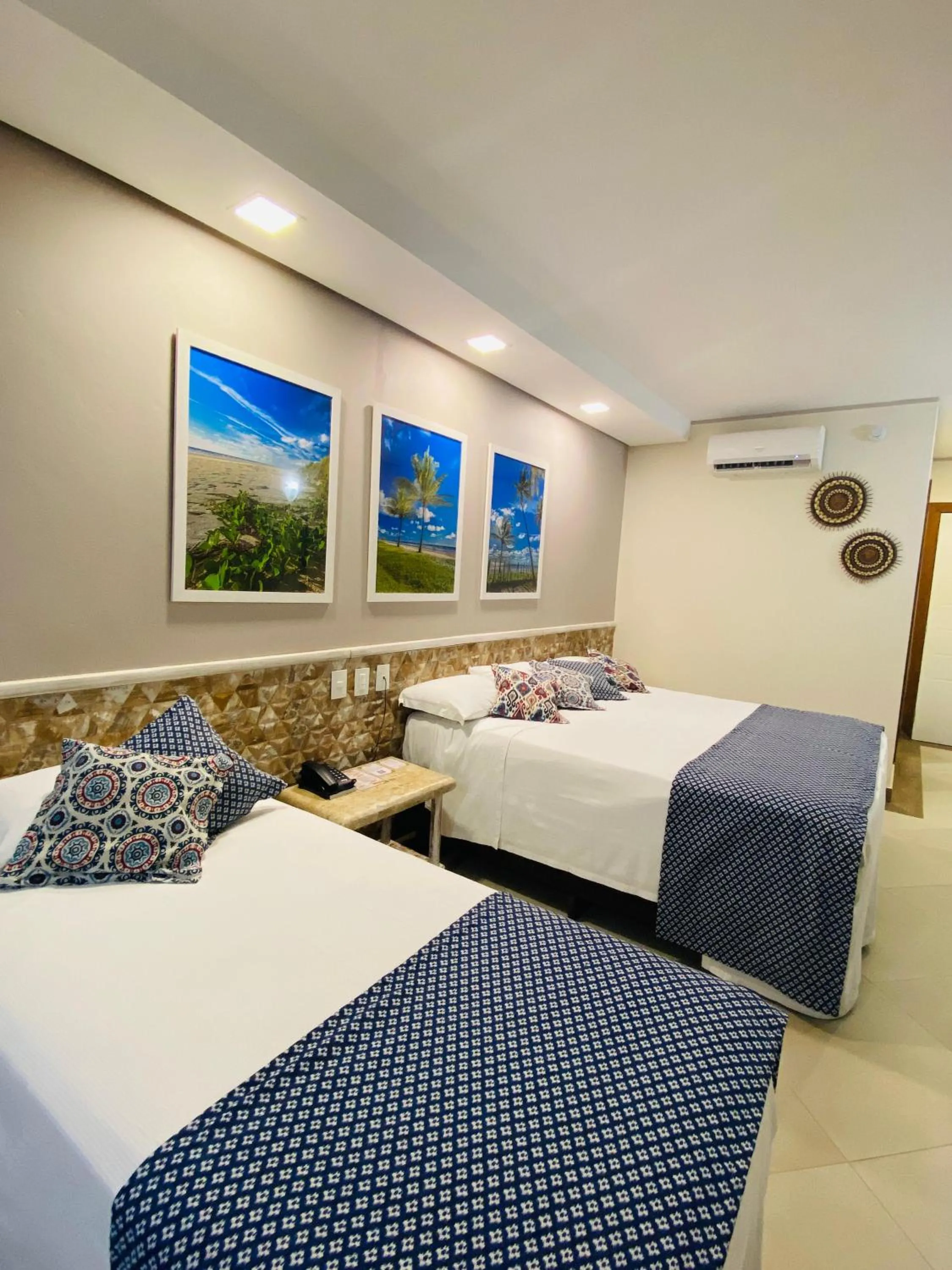 Deluxe Triple Room in Hotel Aldeia da Praia