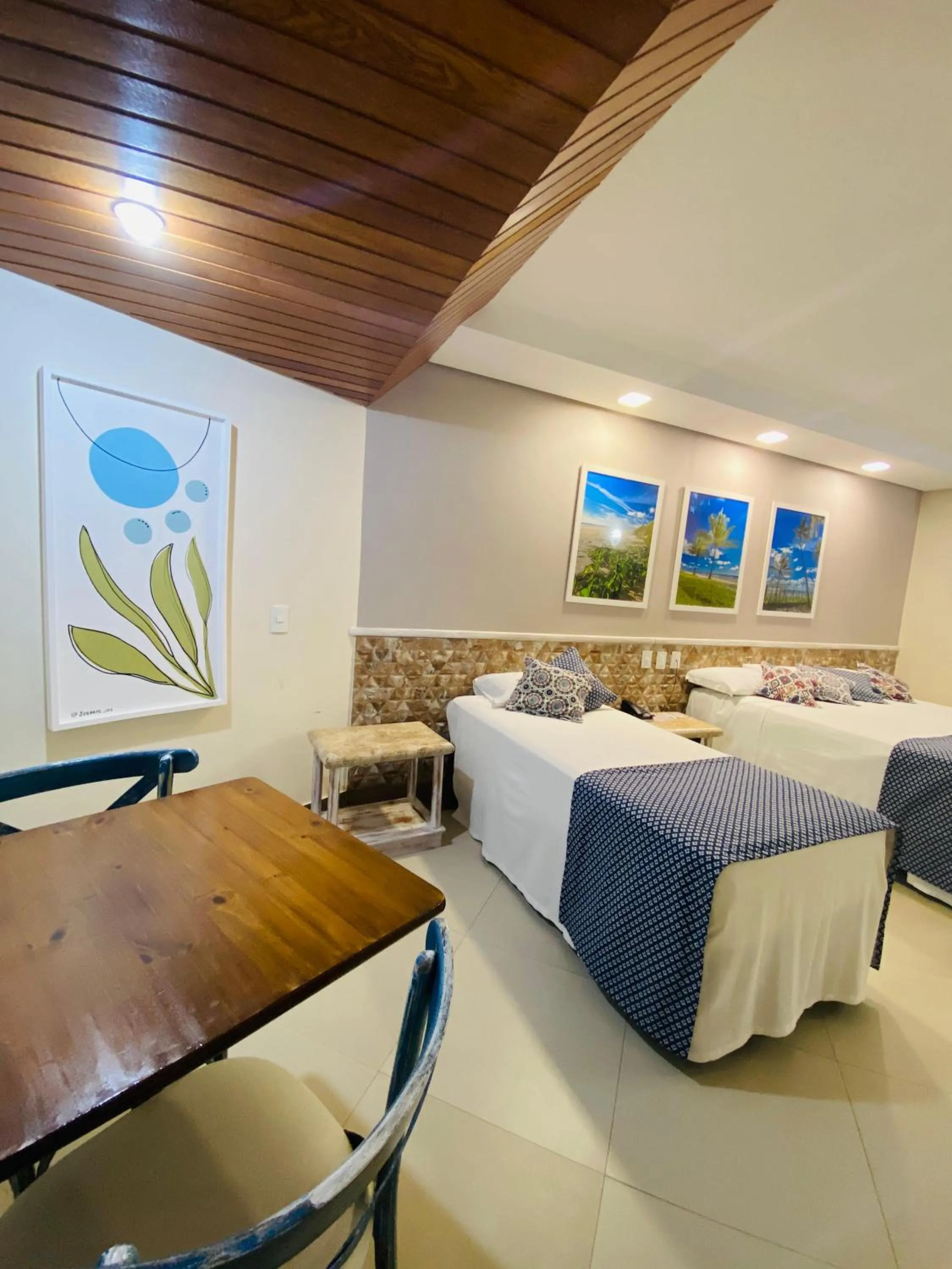 Deluxe Triple Room in Hotel Aldeia da Praia