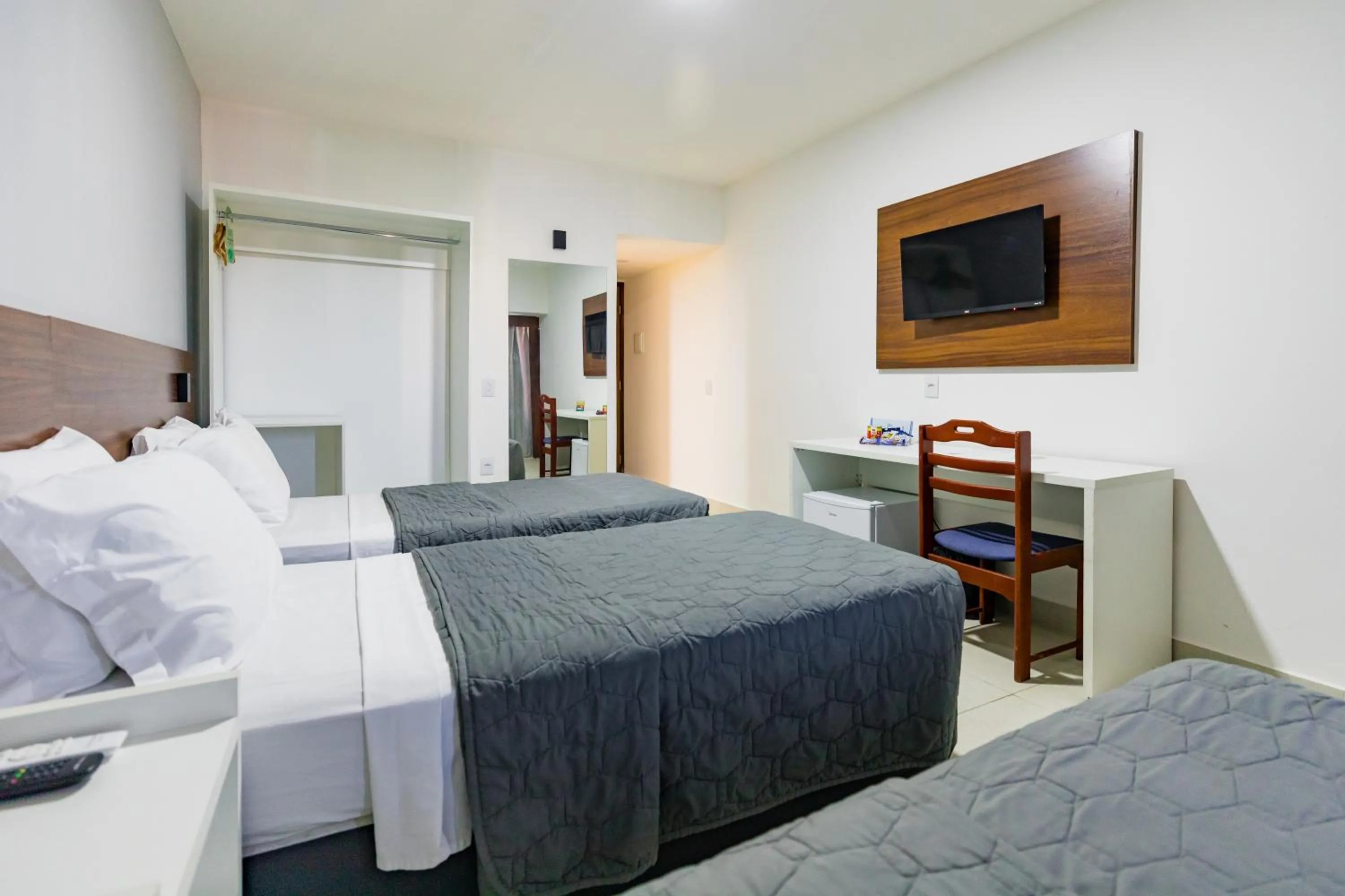 Standard Family Room in El Aram Beach & Convention