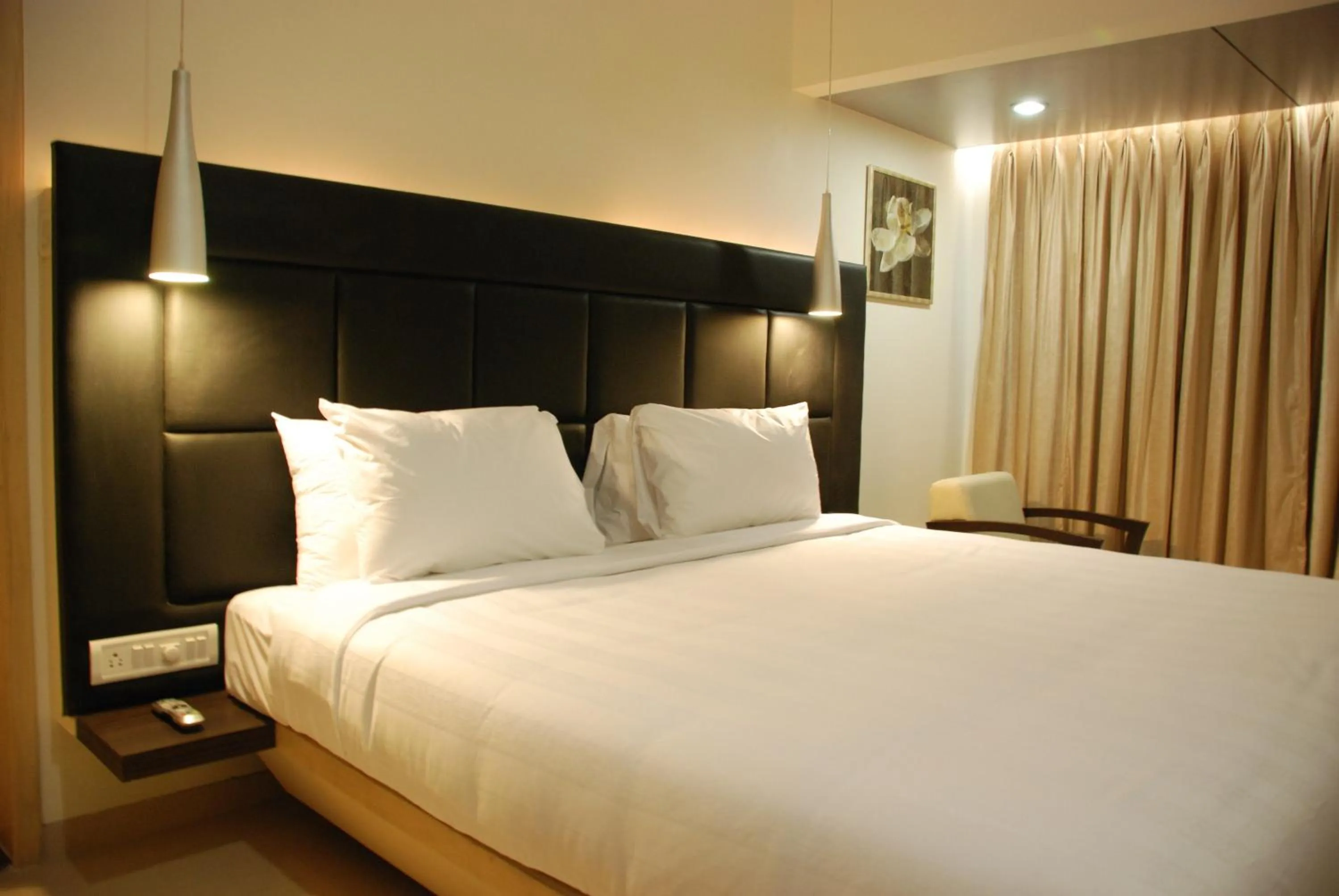 Premium Double Room in The Oriental Residency