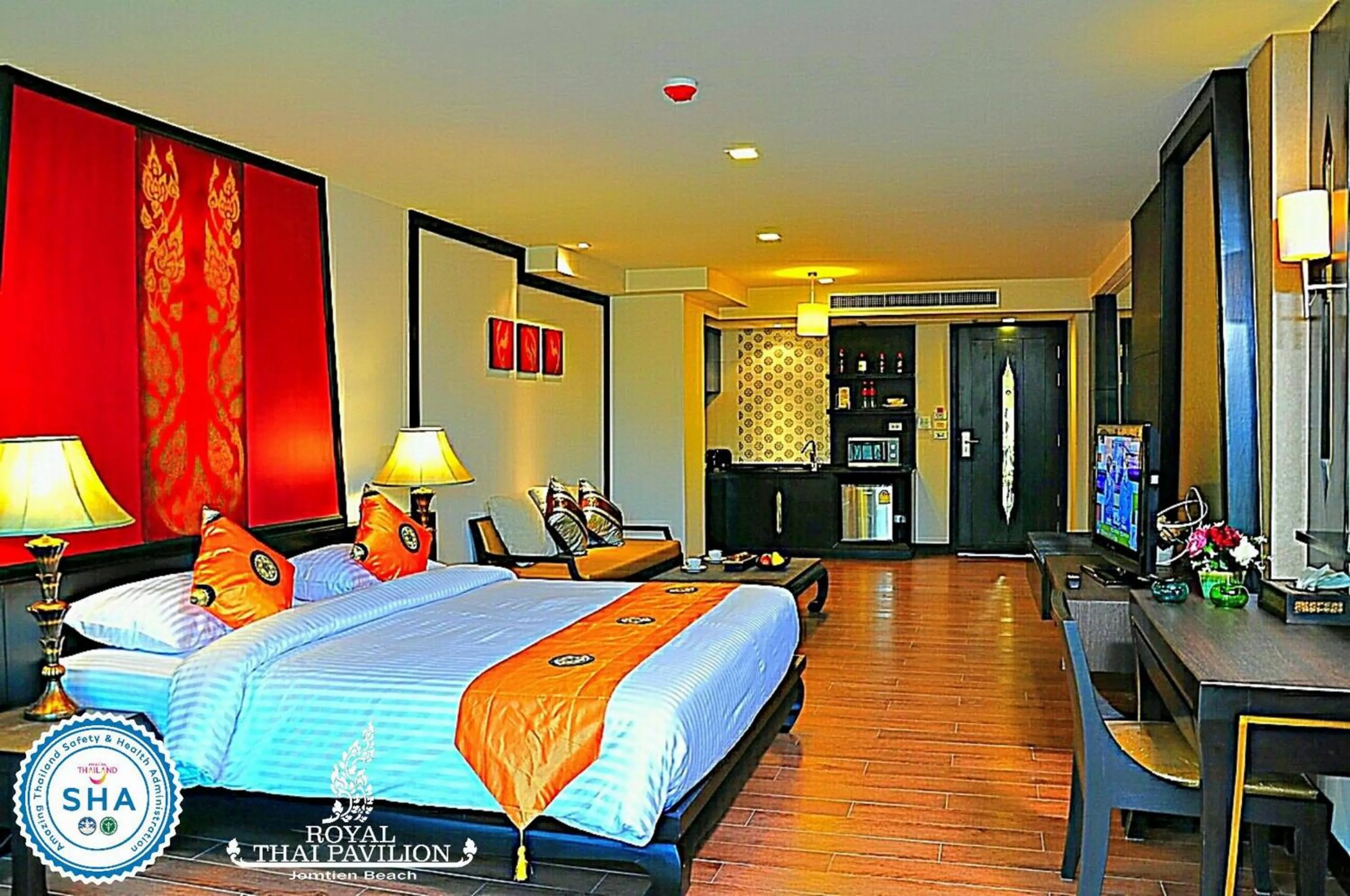 Junior Suite with Sea View in Royal Thai Pavilion Jomtien Hotel