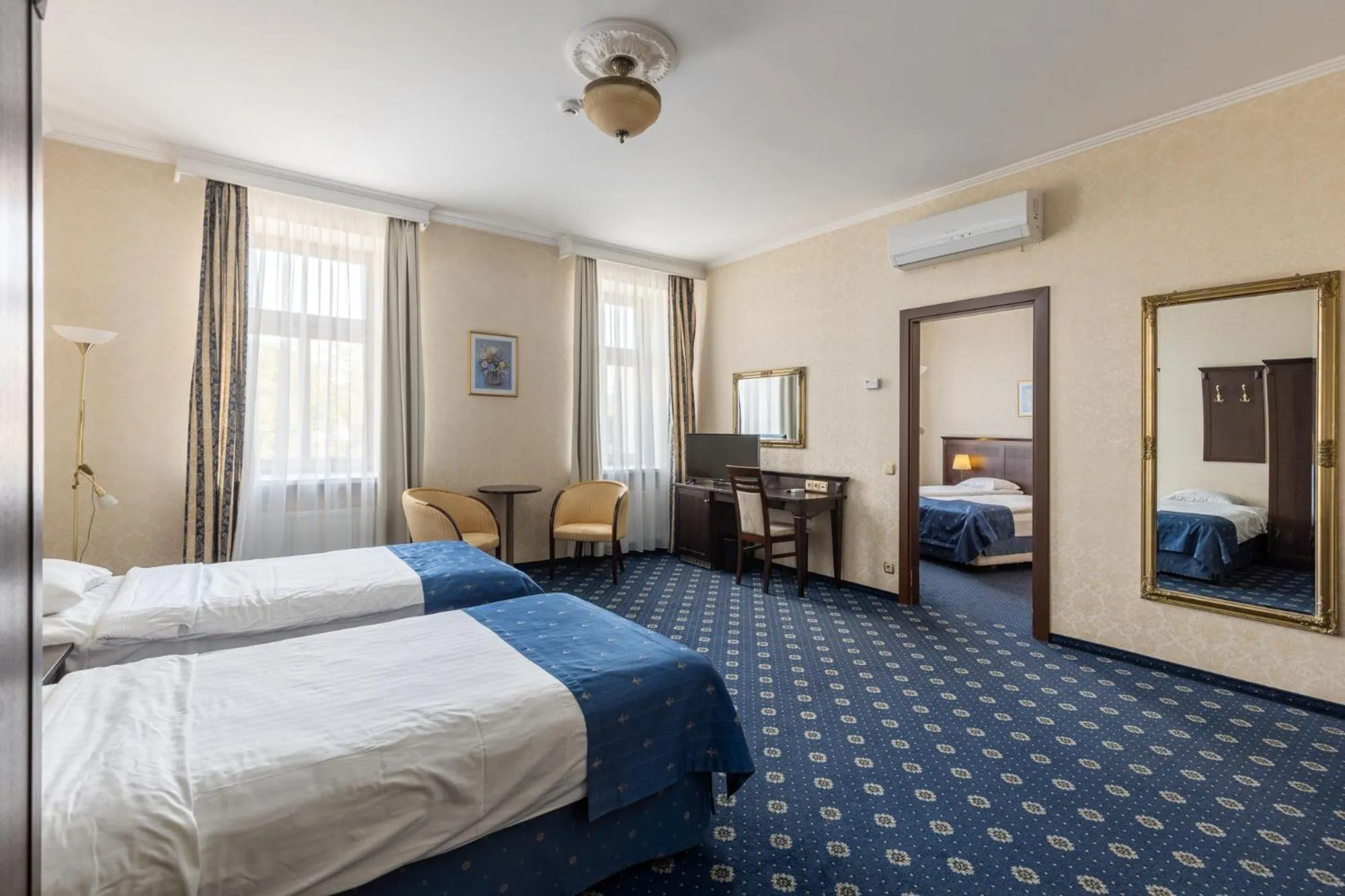 Family Room (2 Adults + 2 Children) in Rixwell Gertrude Hotel