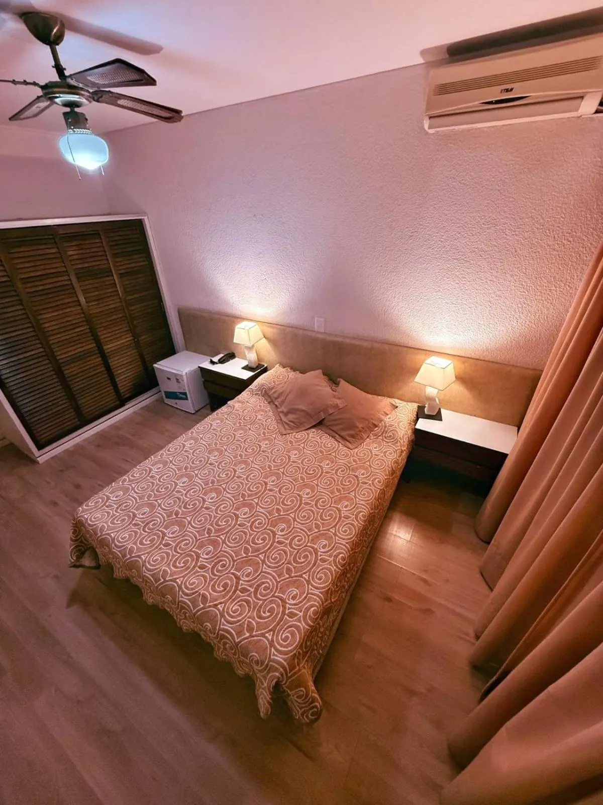 Standard Double Room in Punta del Este Shelton Hotel