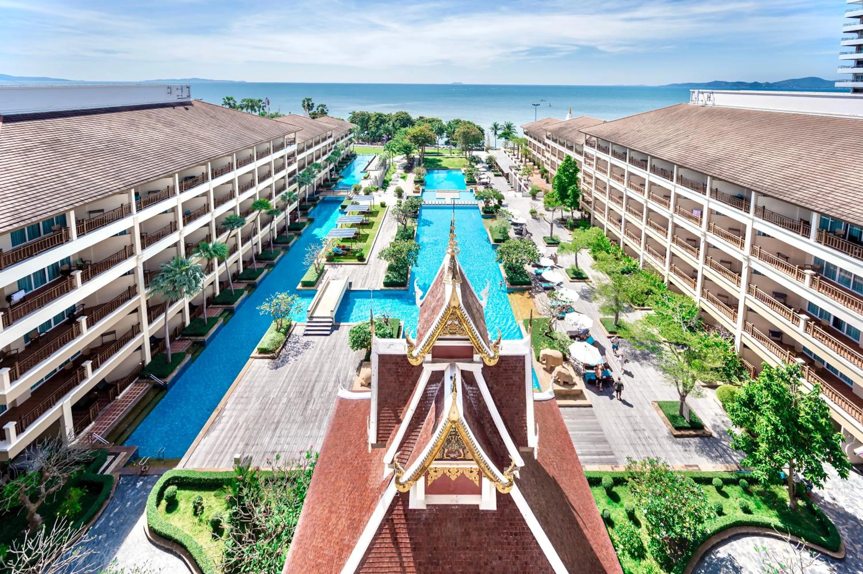 Deluxe Seaview Double in The Heritage Pattaya Beachfront Resort
