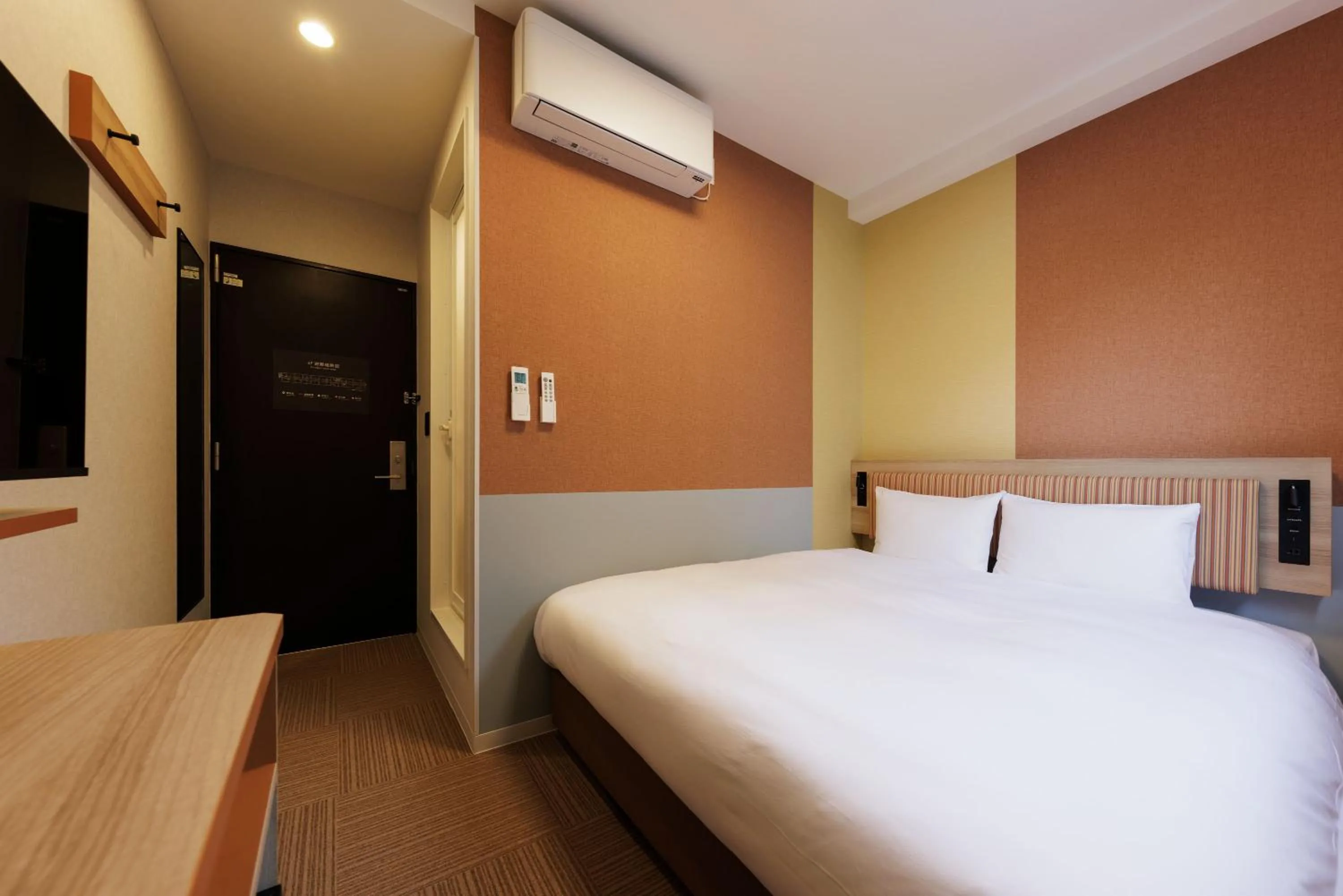 Renewal Single Room (Semi Double) - Bay Hotel Building - Non-Smoking in CVS Bay Hotel