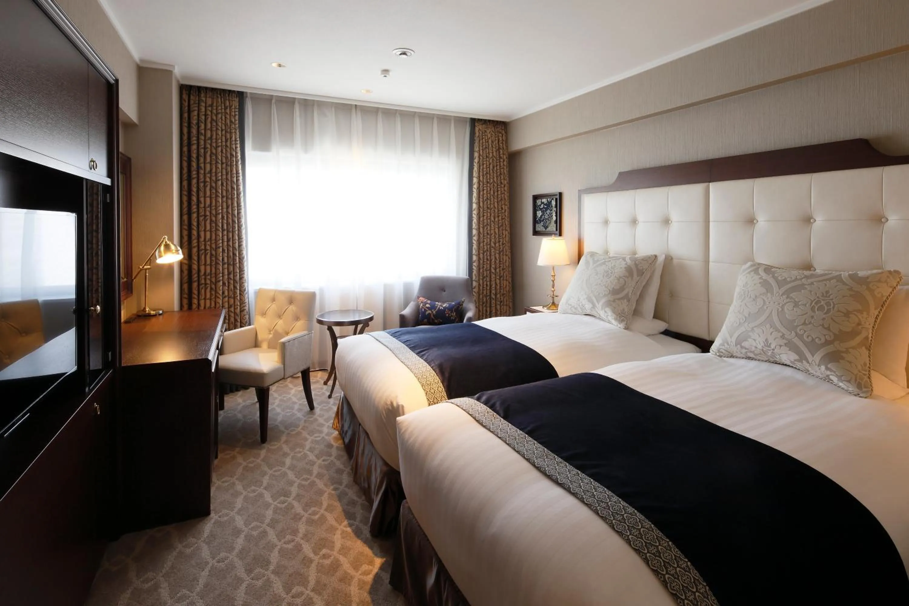 Grand Comfort Twin  with Train View - Non-Smoking in Kyoto Century Hotel