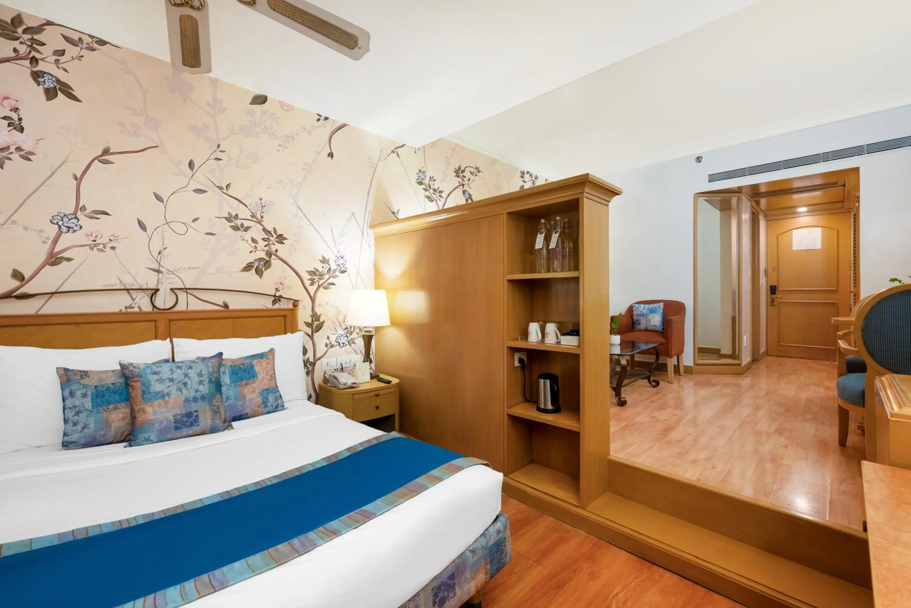 Executive Room Queen or Twin bed in The Orchid Hotel Mumbai Vile Parle