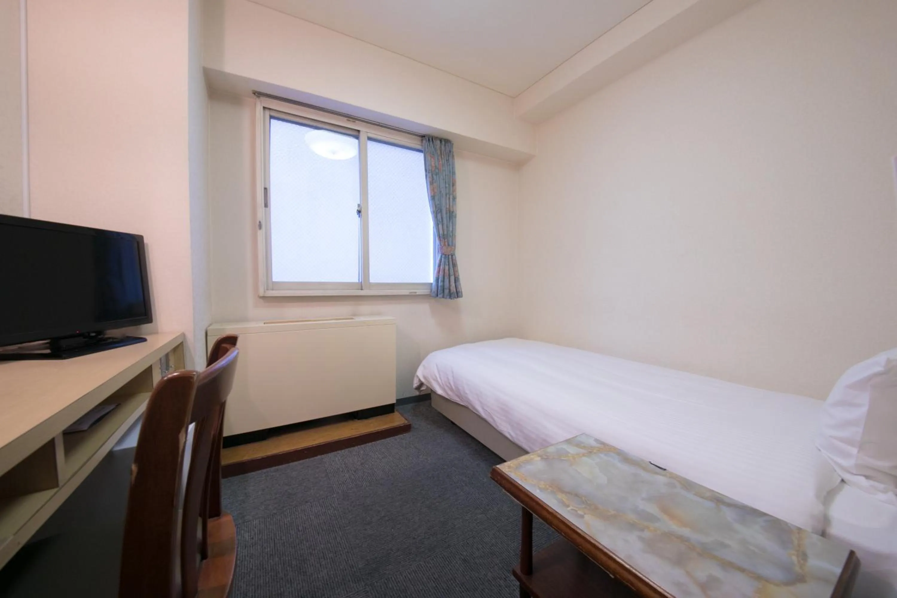 Single Room - Smoking in Heiwadai Hotel Arato