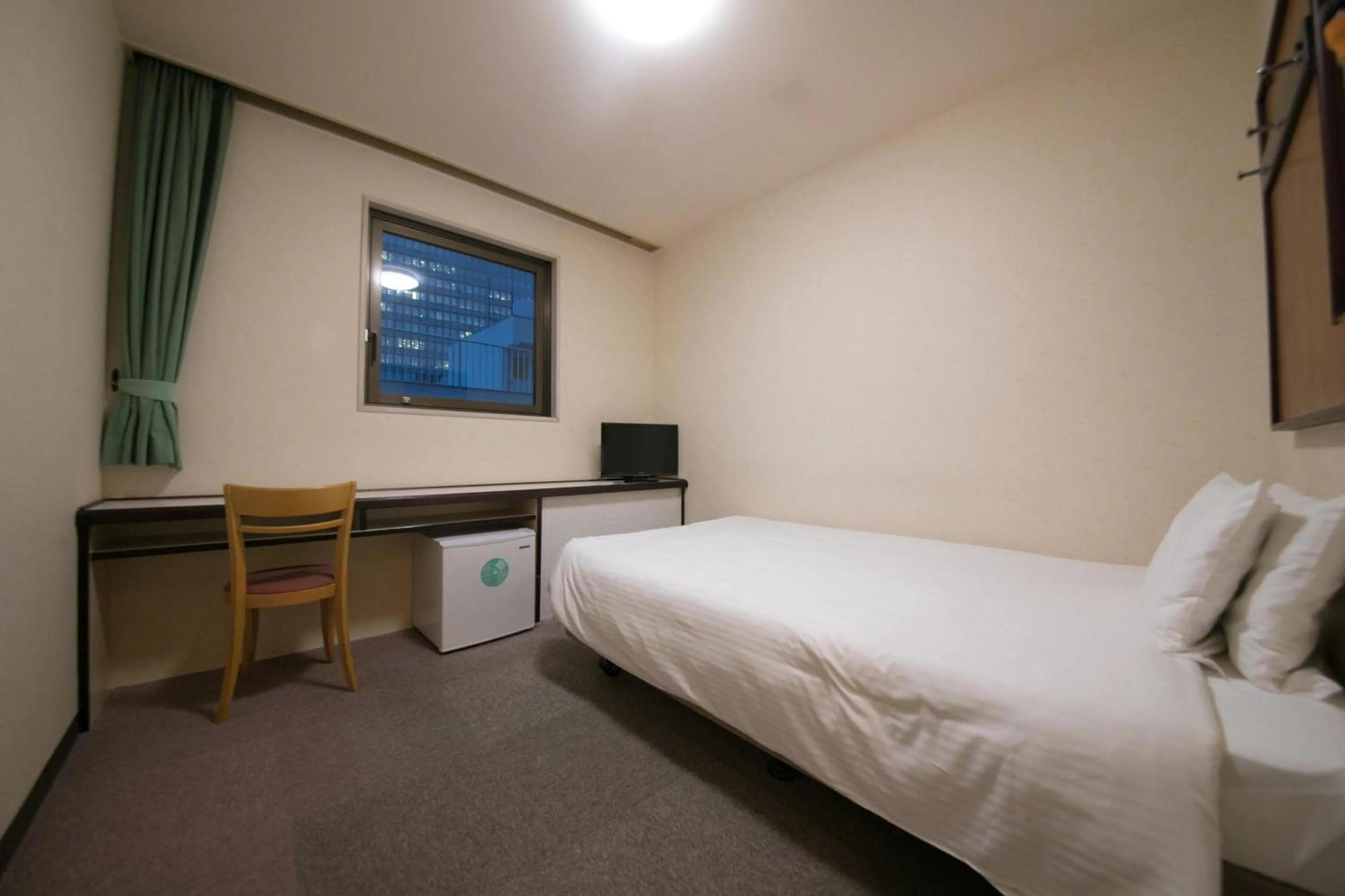 Double Room with Small Double Bed - Non-Smoking in Heiwadai Hotel Otemon