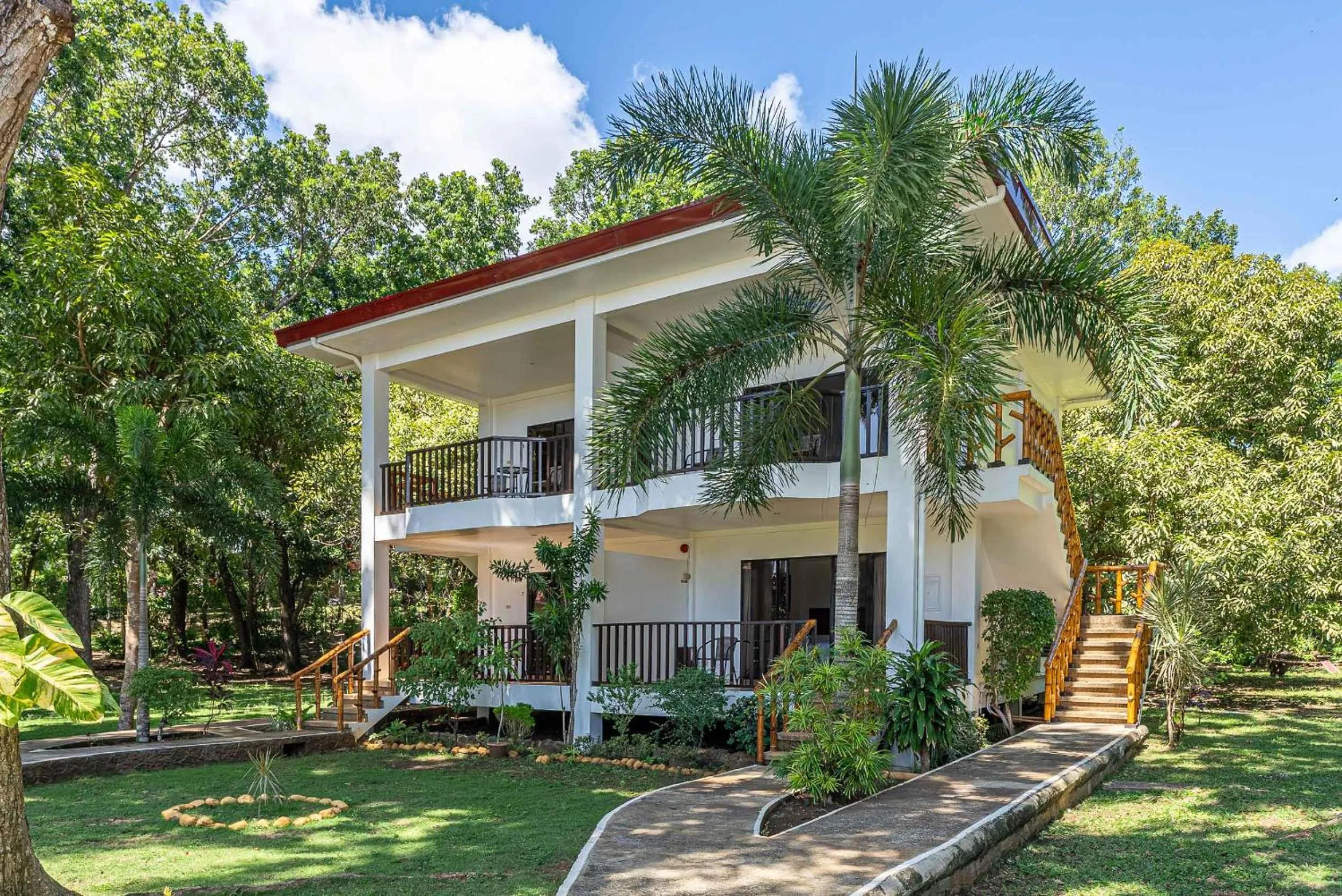 Garden/Pool view deluxe in Blue Star Dive and Resort