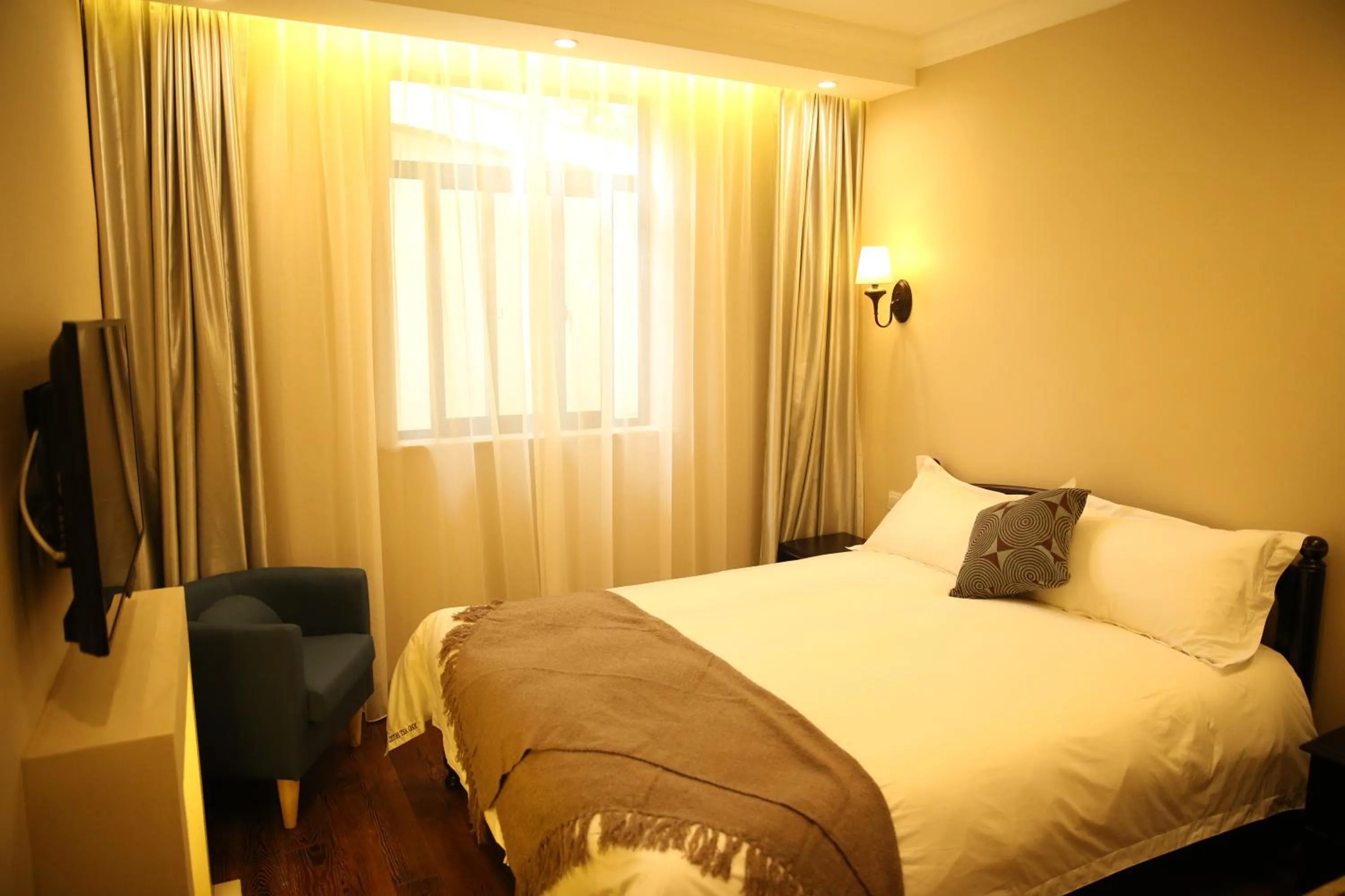 Standard Double Room in Soho Garden Hotel (Shanghai Huaihai Rd. Flagship)