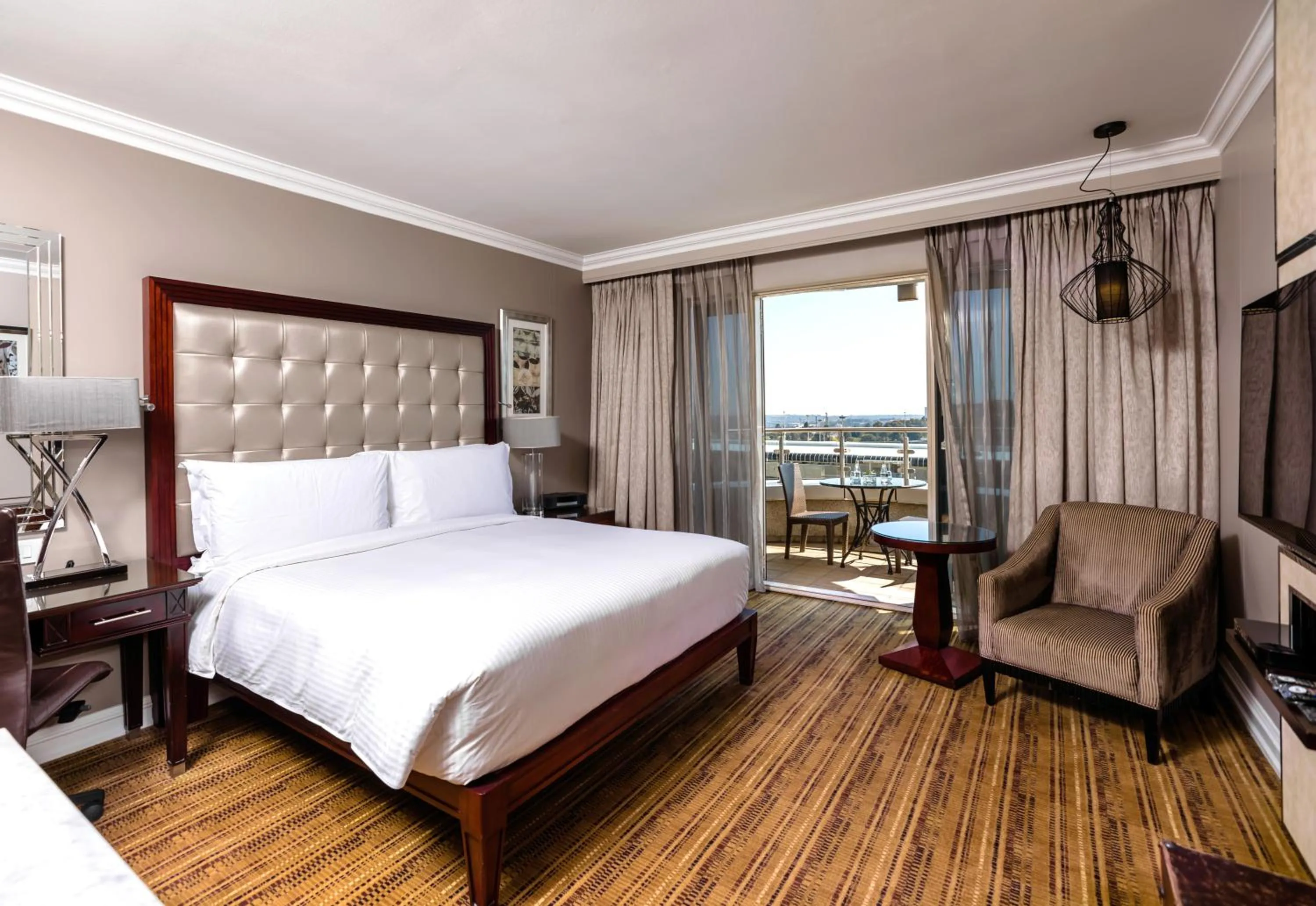 Classic King Room with Balcony in InterContinental Johannesburg OR Tambo Airport Hotel by IHG