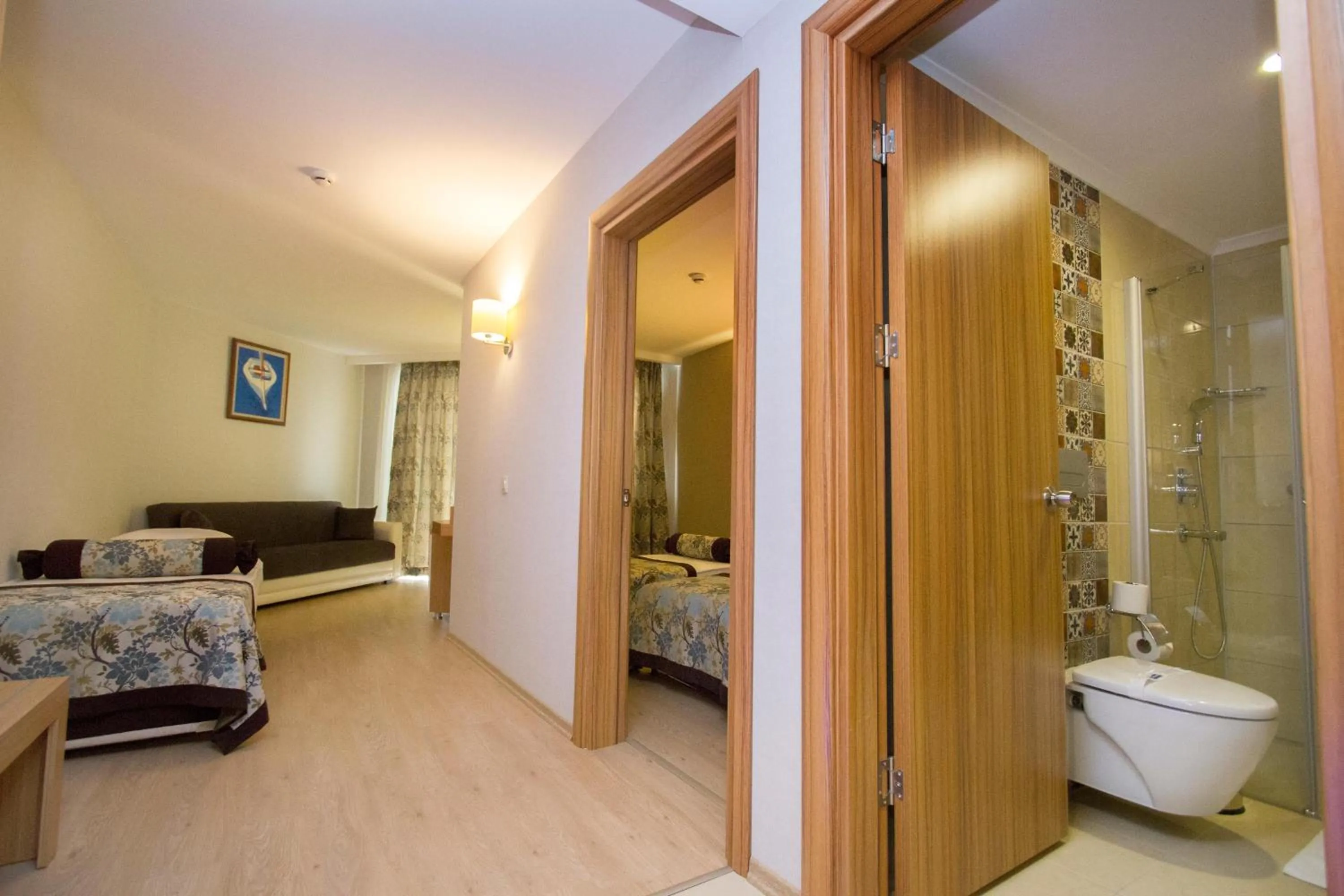 Standard Family Room in Blue Wave Suite Hotel