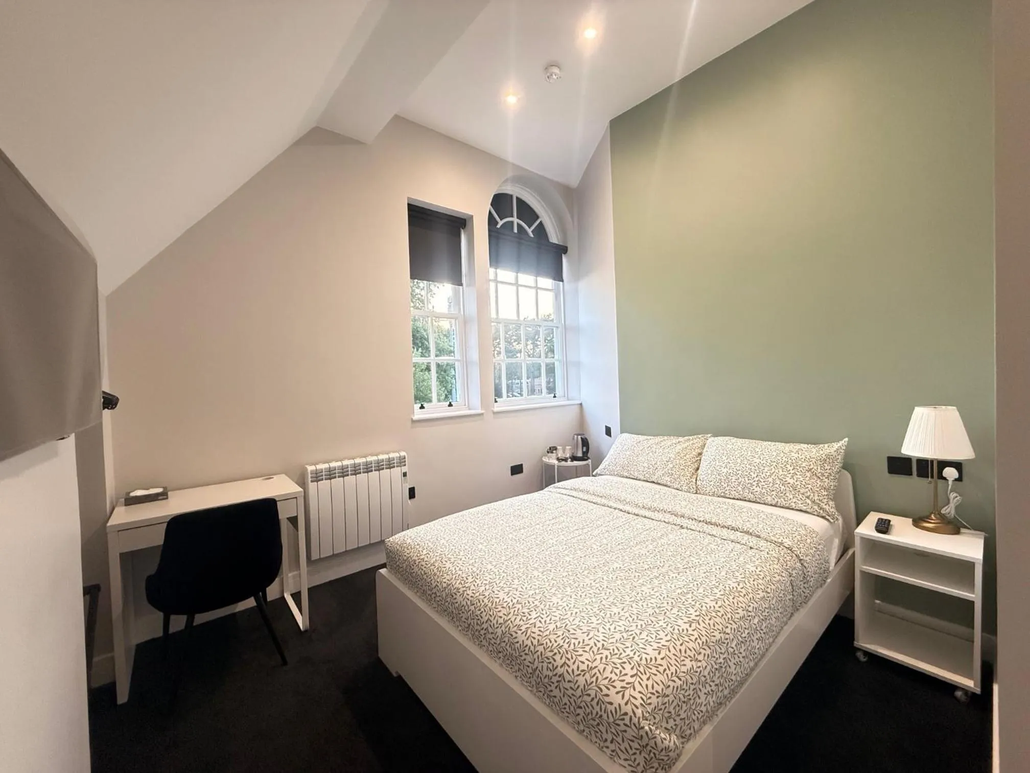 Superior Double Room in Pear Tree Inn