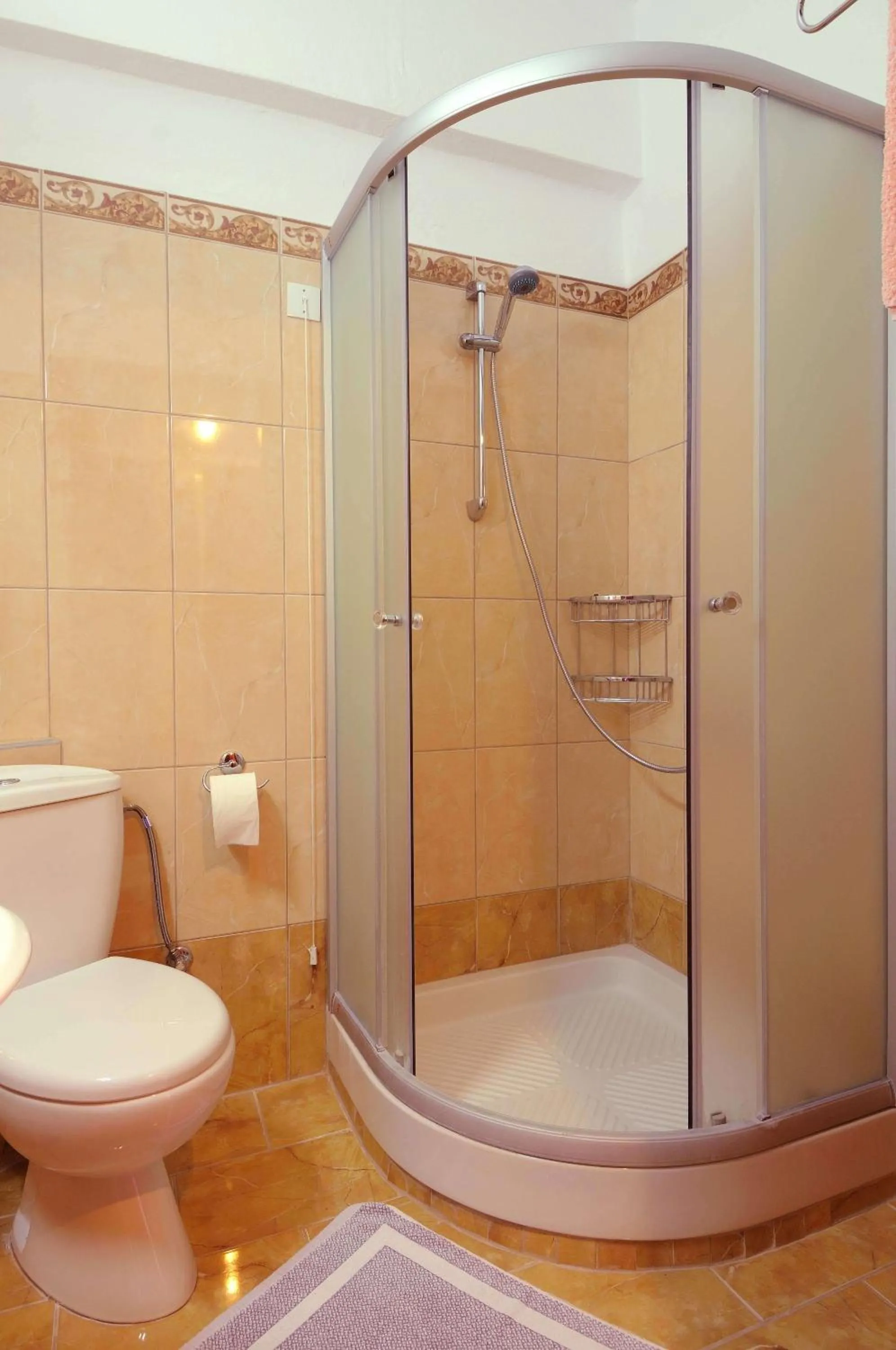 Single Room in Sunset Hotel