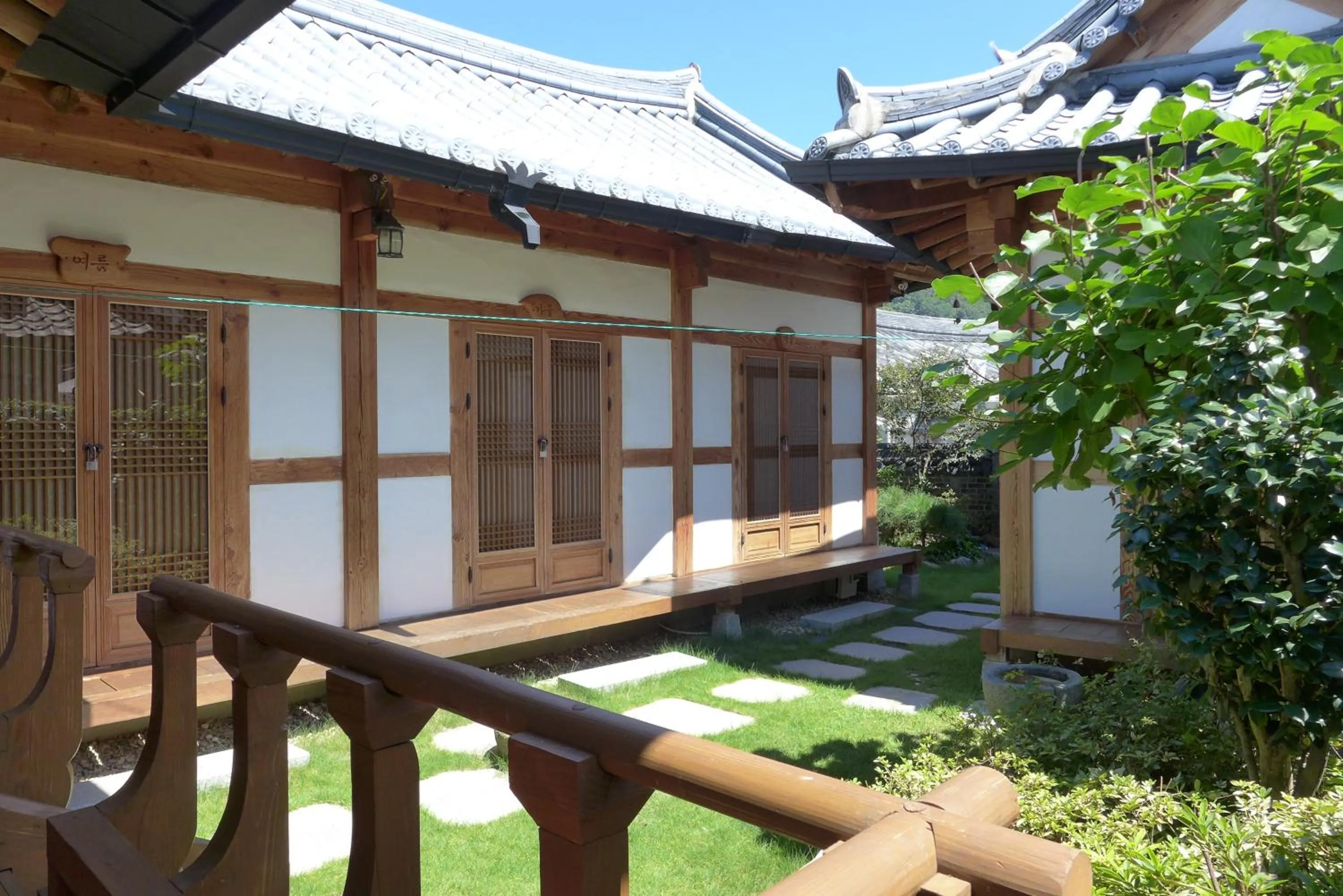 Korean Style Double Room in Sarangroo