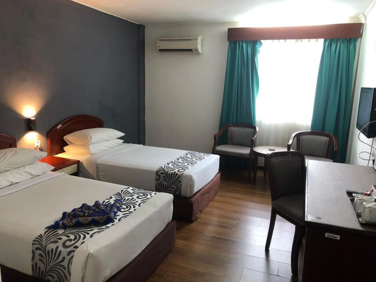 Superior Twin Room in Hotel Seri Malaysia Taiping