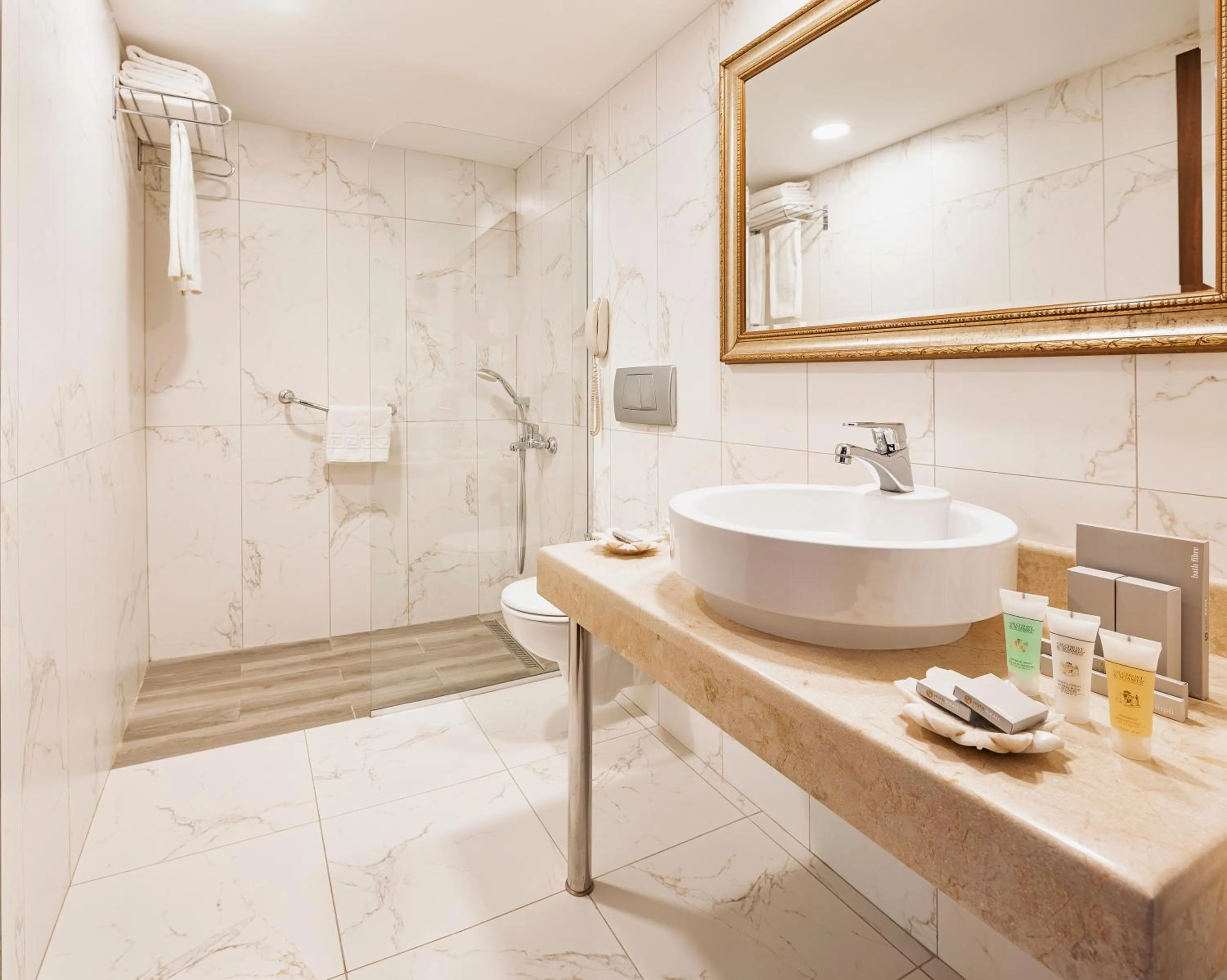 Suite in Hotel Ickale