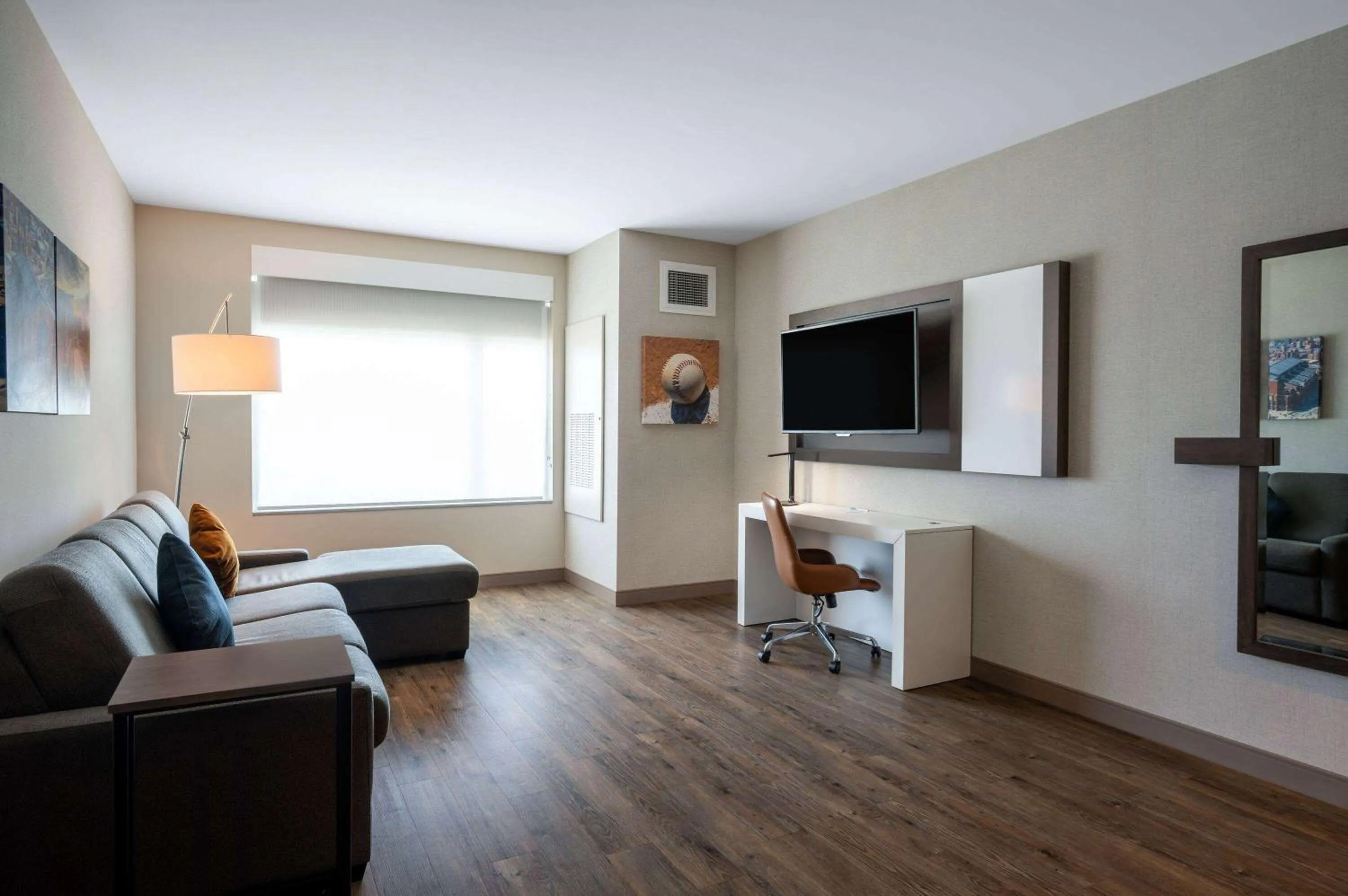 One-Bedroom King Suite - Non-Smoking in Wyndham Westfield