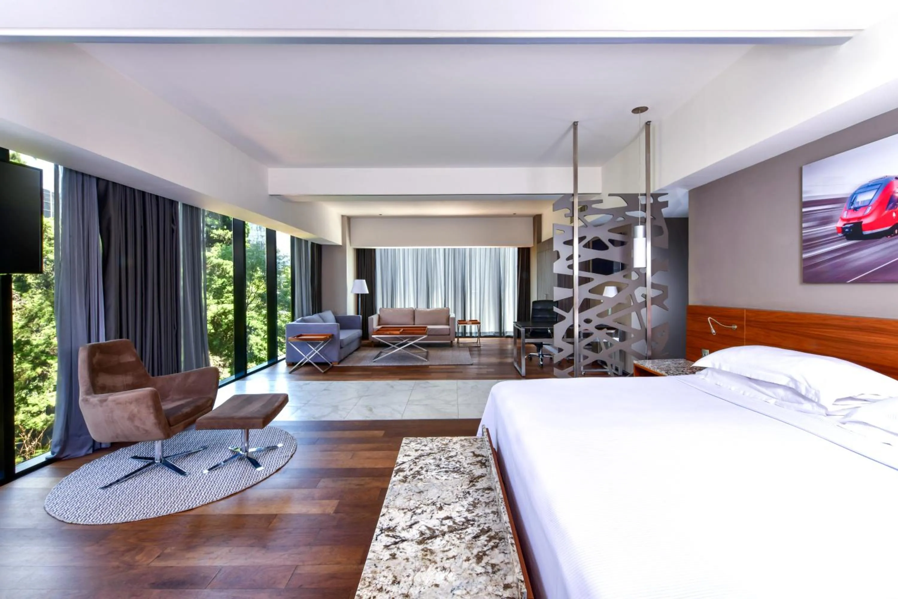 Superior Suite in Krystal Grand Suites Insurgentes