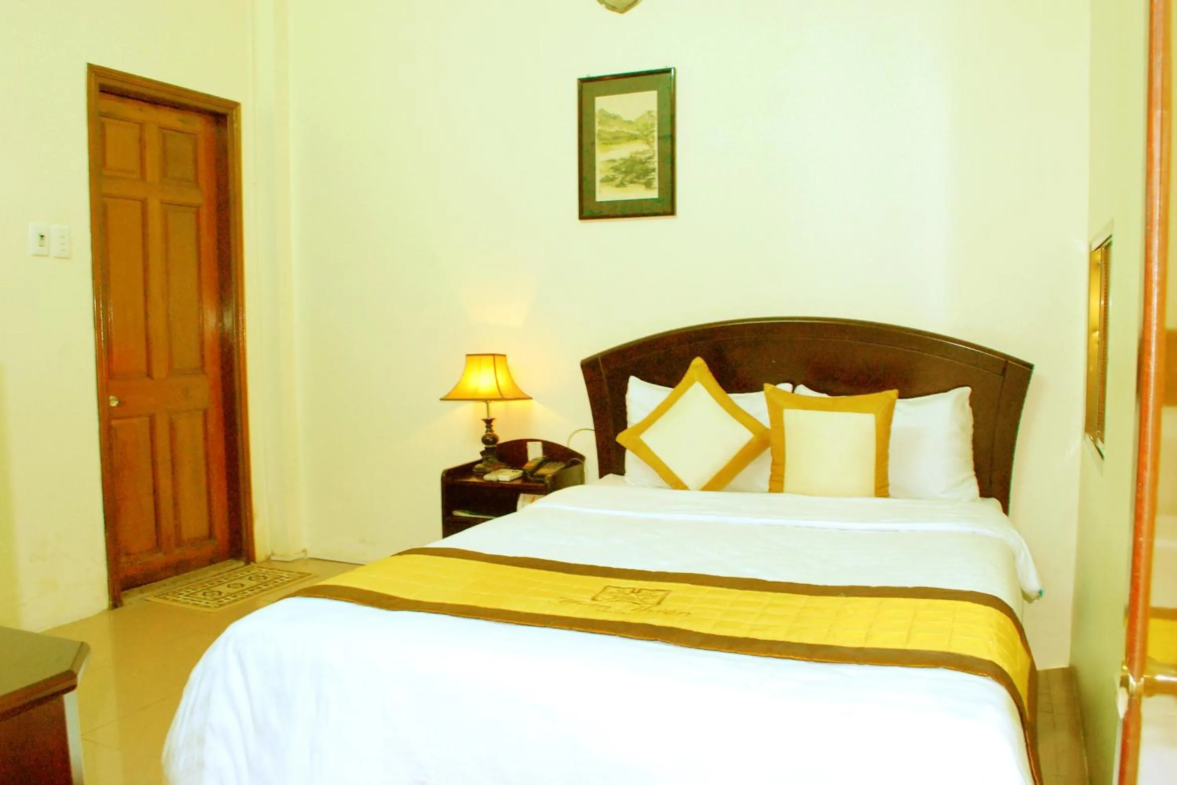 Superior Double Room - single occupancy in Than Thien - Friendly Hotel