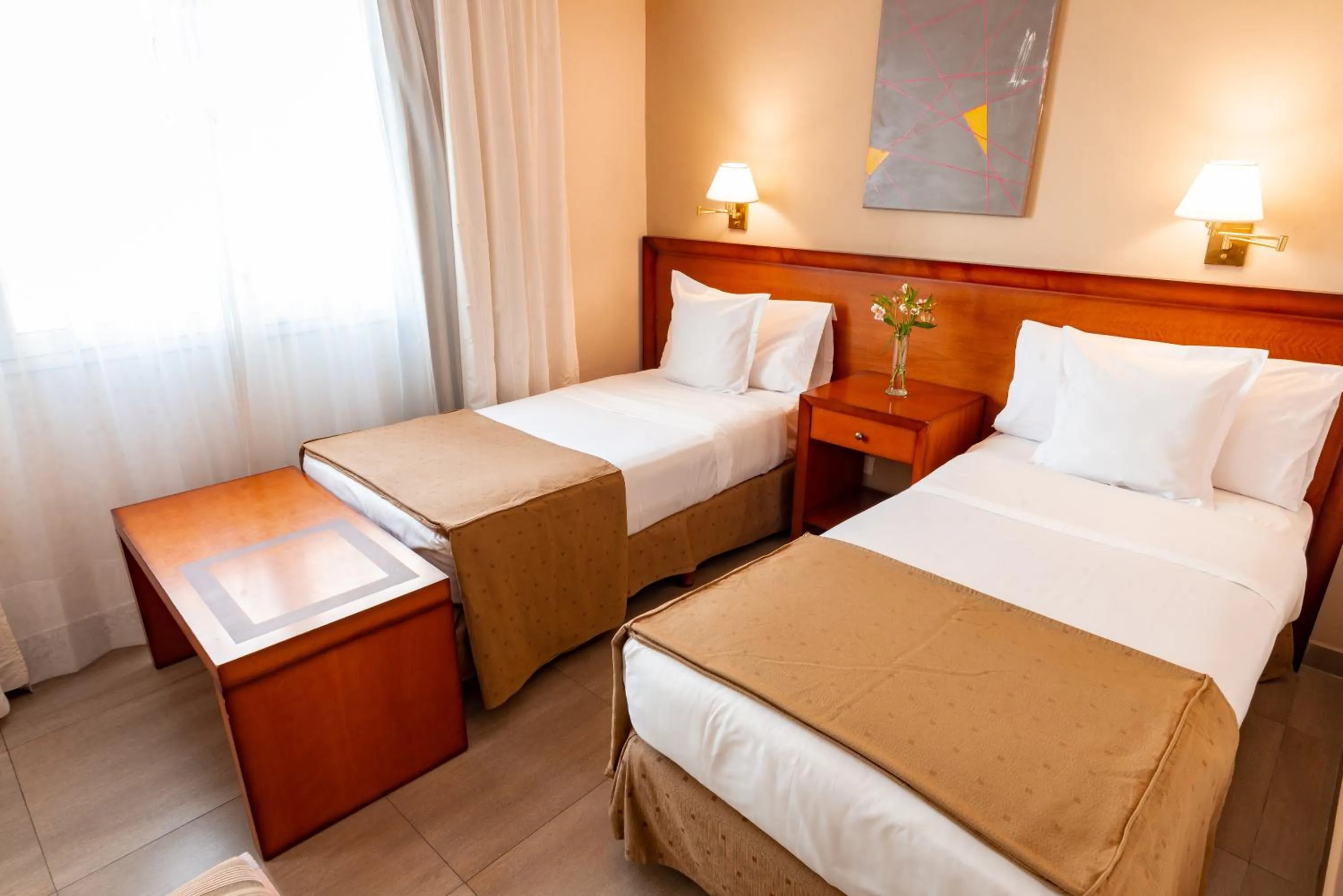 Standard Twin Room in Hotel Riviera