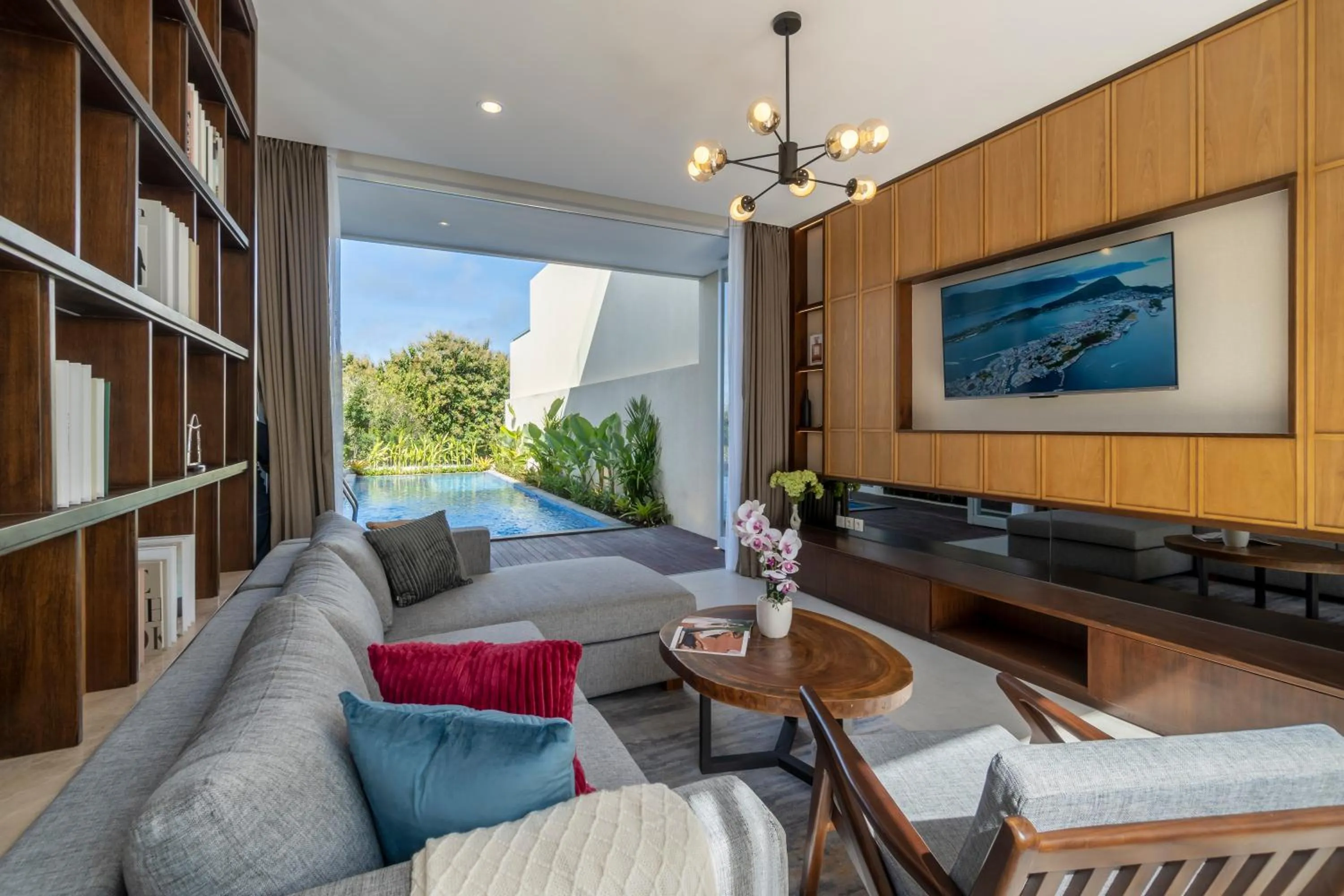 Three-Bedroom Villa in Nusa Dua Bayview Villas