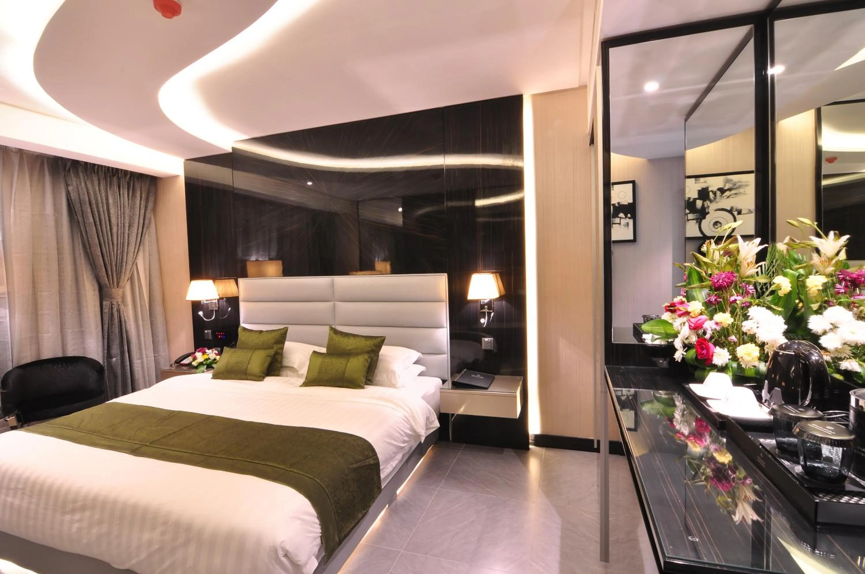 Standard King Room in Frsan Palace Hotel