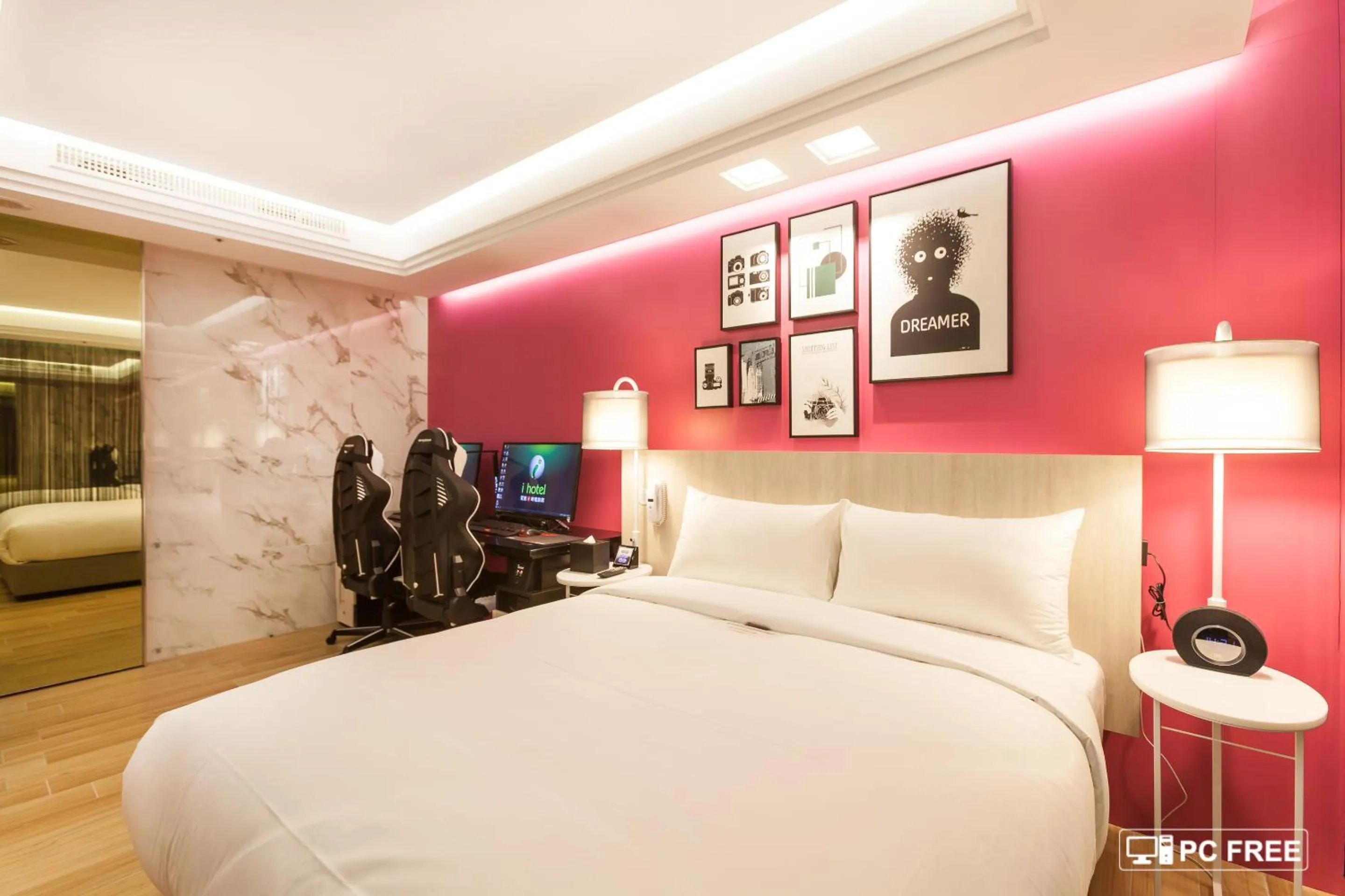 Double Room in i hotel 中壢館
