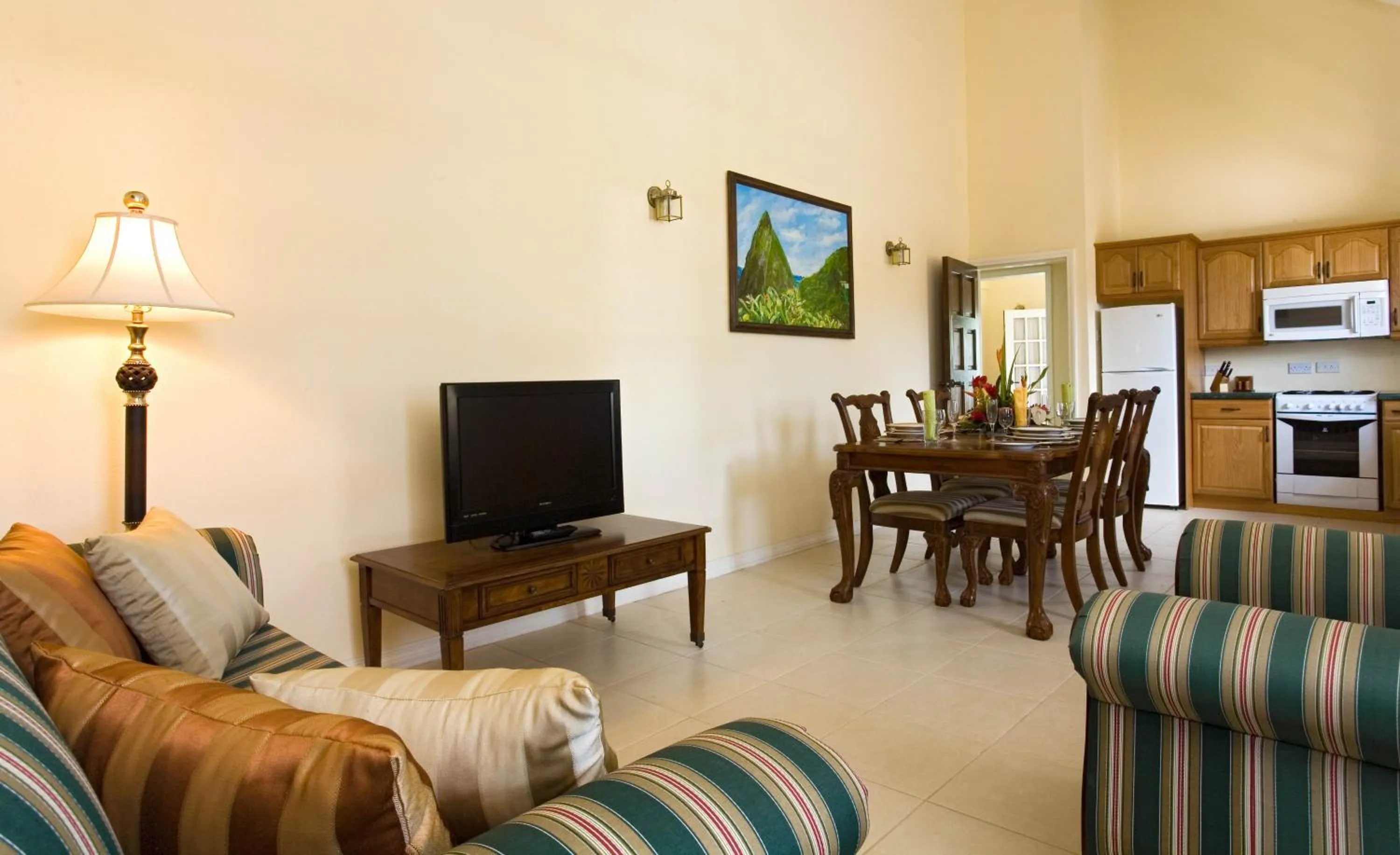 Two-Bedroom Suite in Villa Beach Cottages