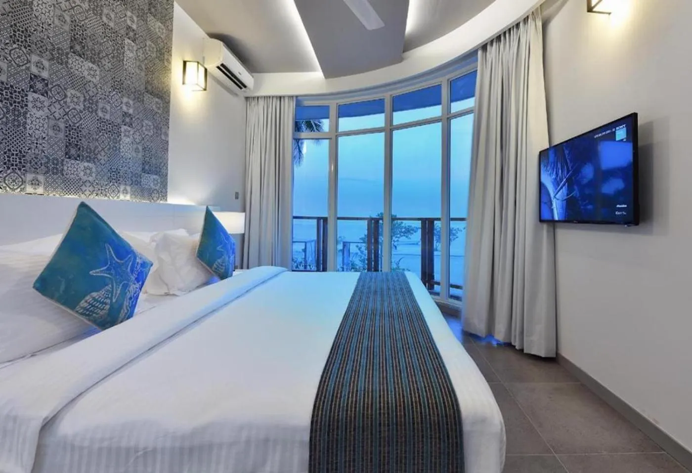 Superior Double Room with Balcony in Velana Beach Hotel Maldives