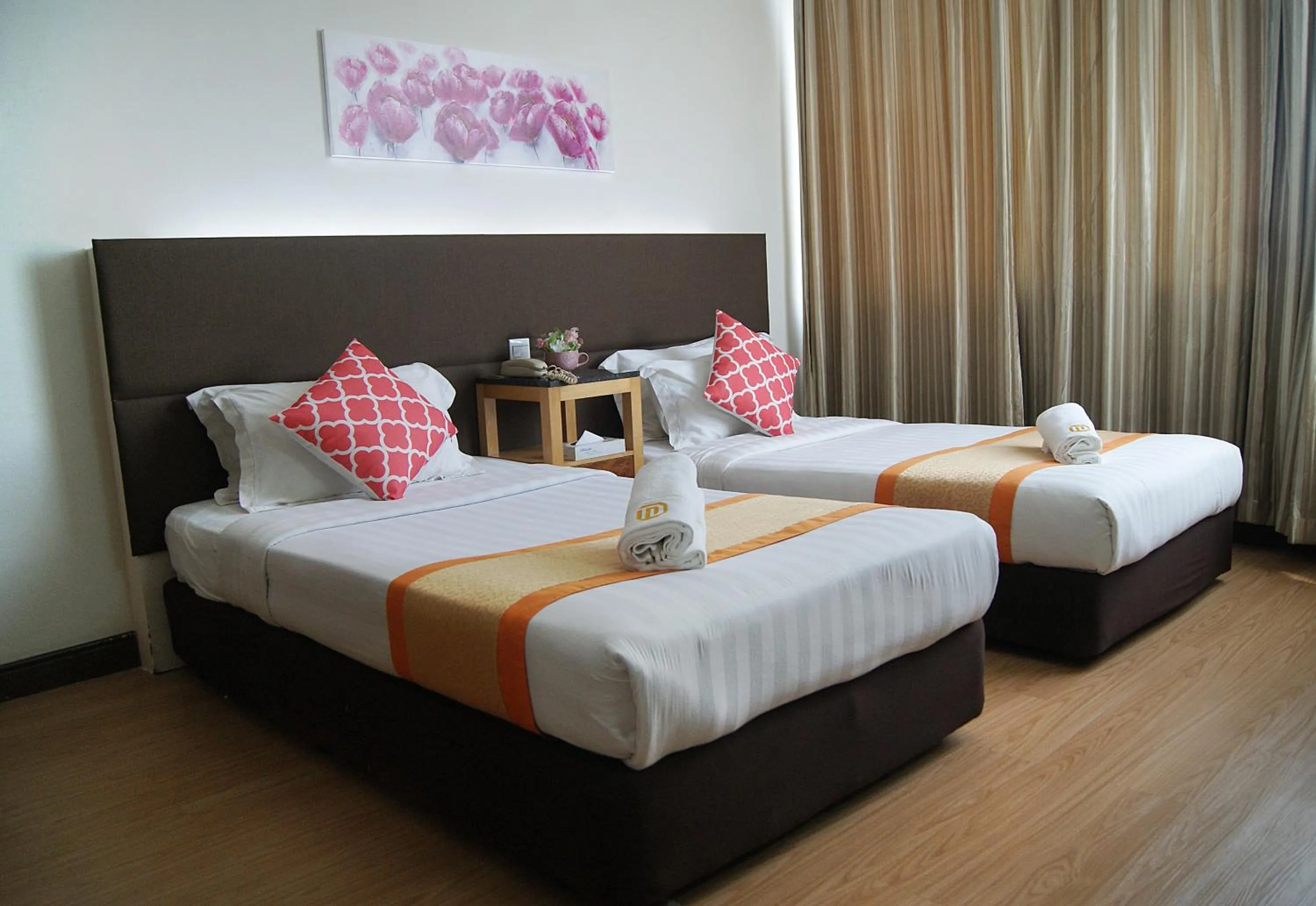 Superior Twin Room in Tang Dynasty Hotel