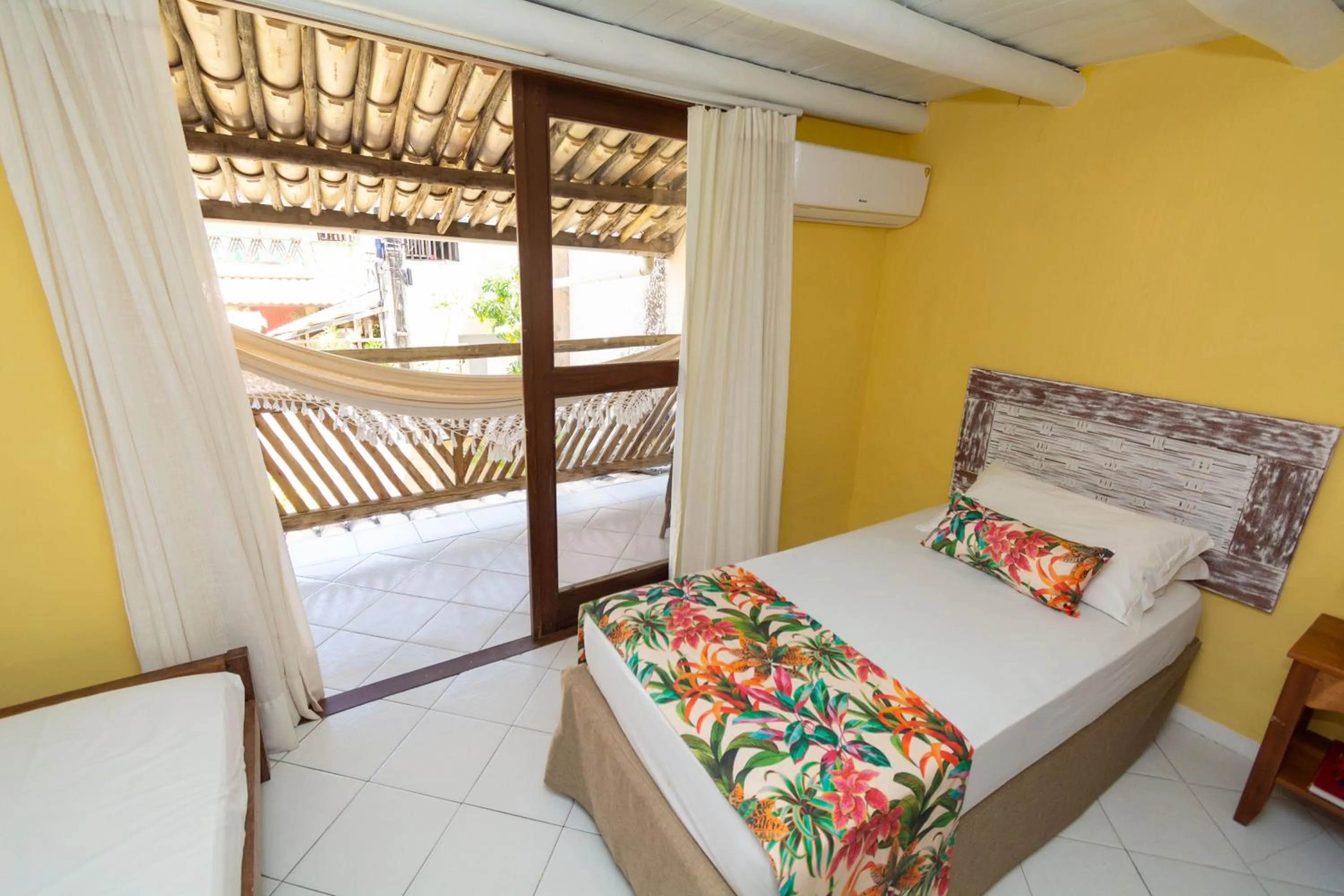 Standard Room with Balcony in Sobrado da Vila Hotel