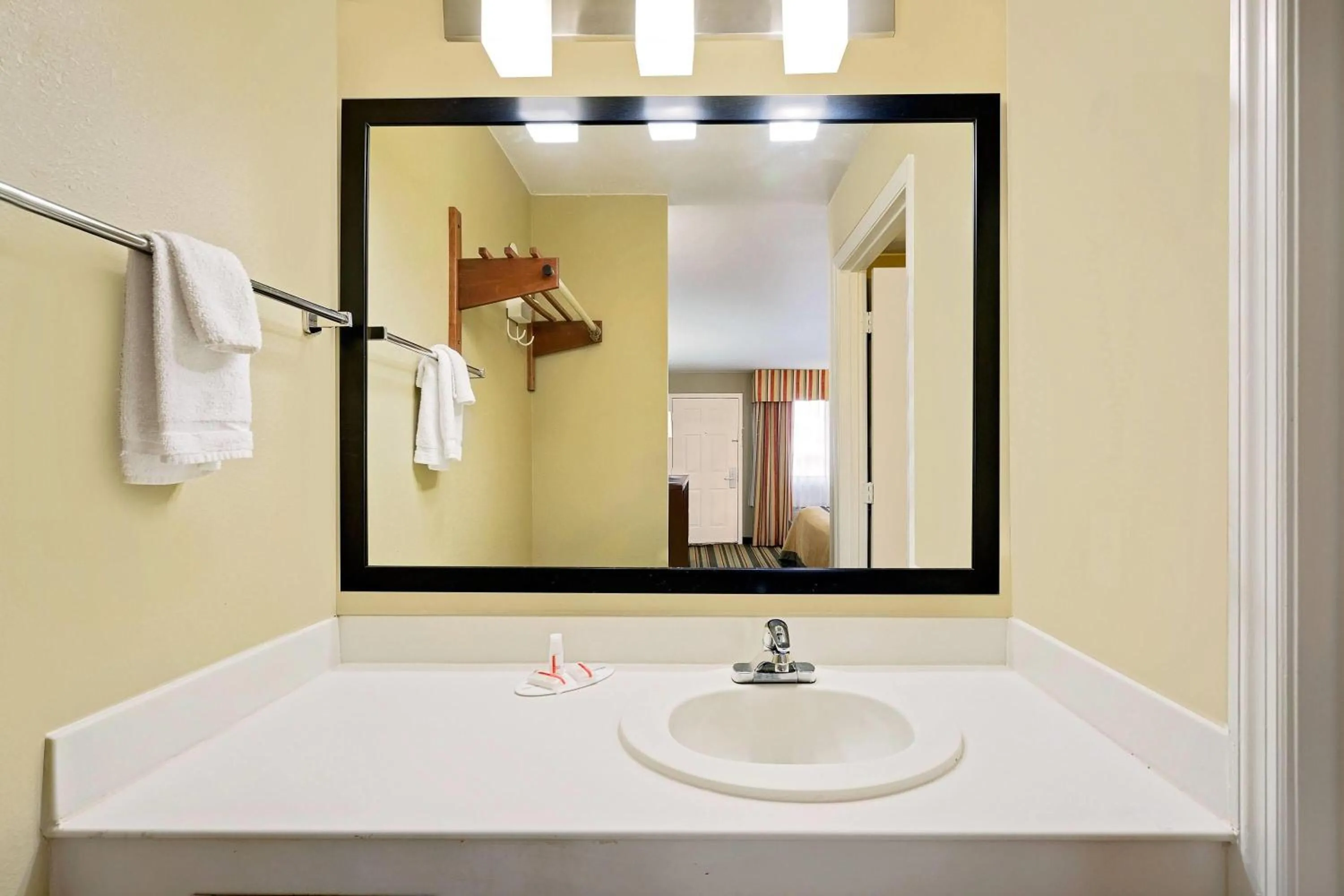 Queen Room with Two Queen Beds - Mobility Accessible Non Smoking  in Super 8 by Wyndham Hermitage Nashville