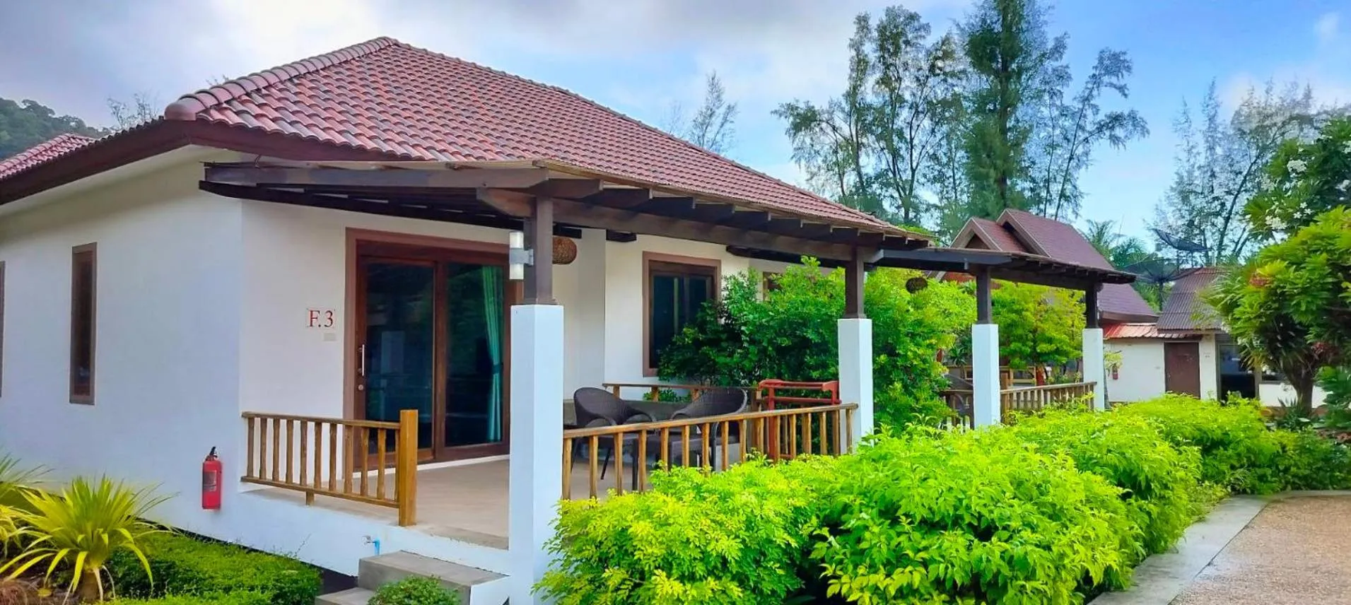 Bungalow with Garden View in D.R. Lanta Bay Resort